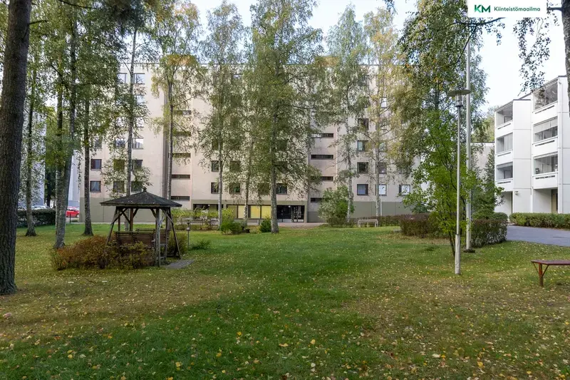 Teuvo Pakkalan tie 12, Pohjois-Haaga, Helsinki