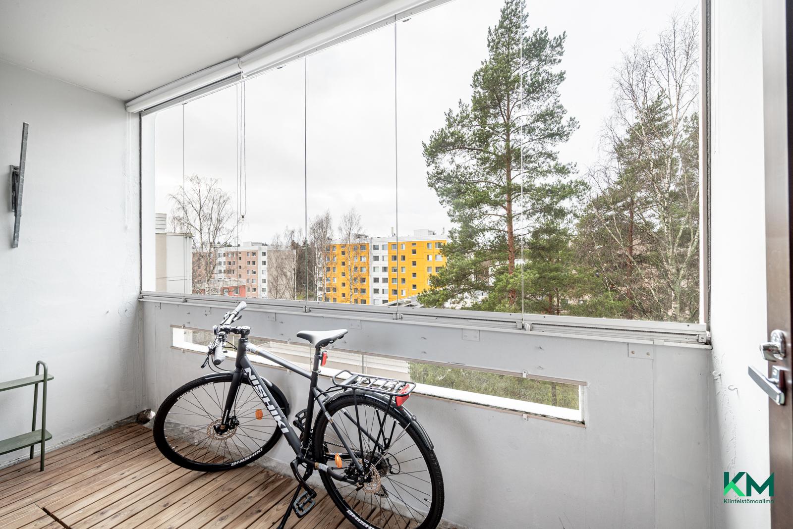 Teuvo Pakkalan tie 12, Pohjois-Haaga, Helsinki