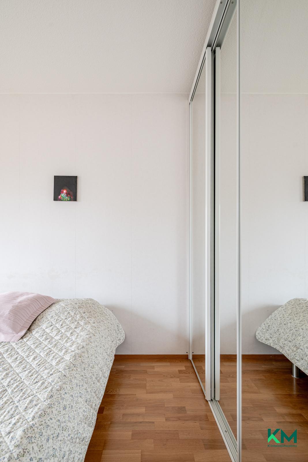 Teuvo Pakkalan tie 12, Pohjois-Haaga, Helsinki