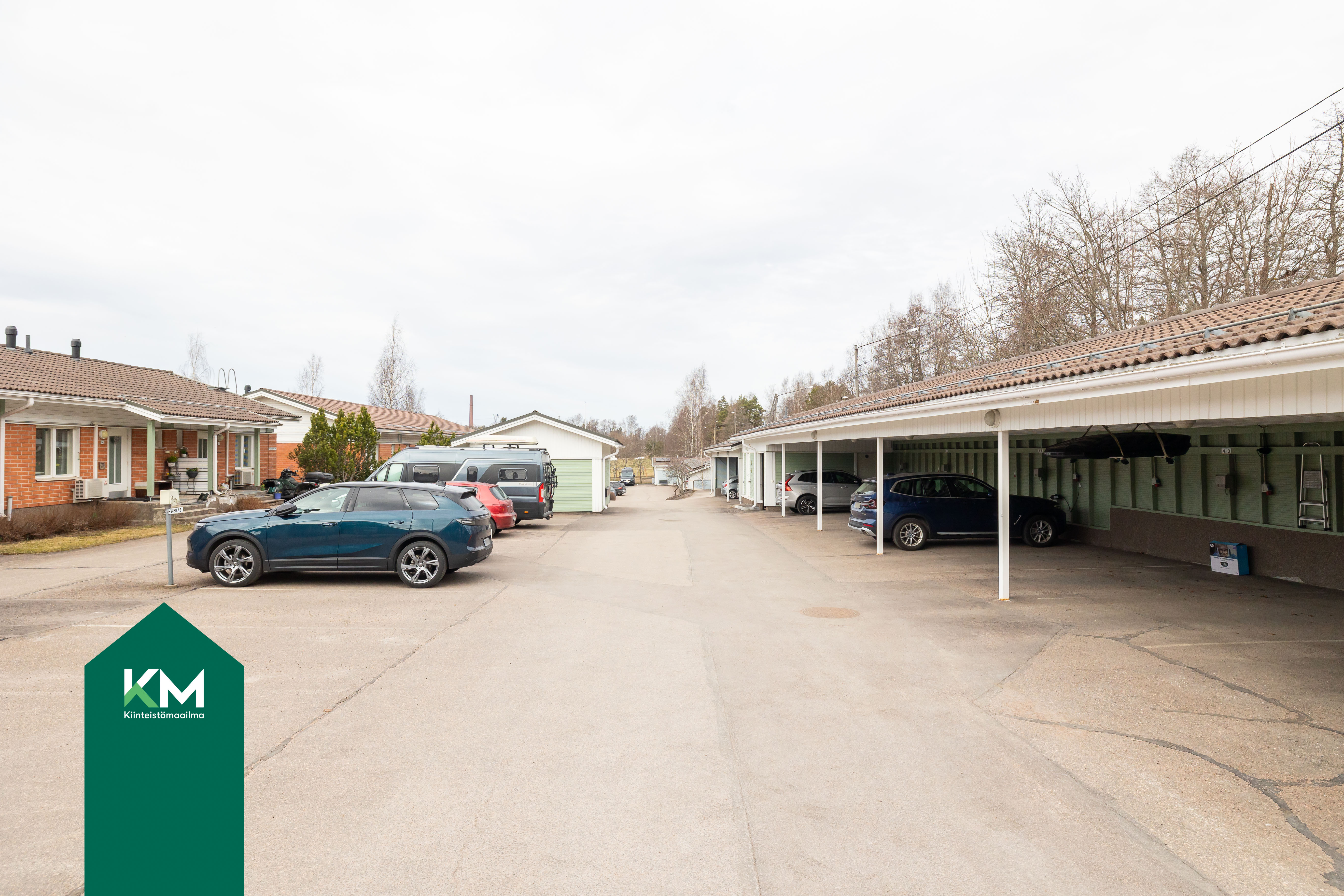 Autokatospaikka omana osakkeenaan