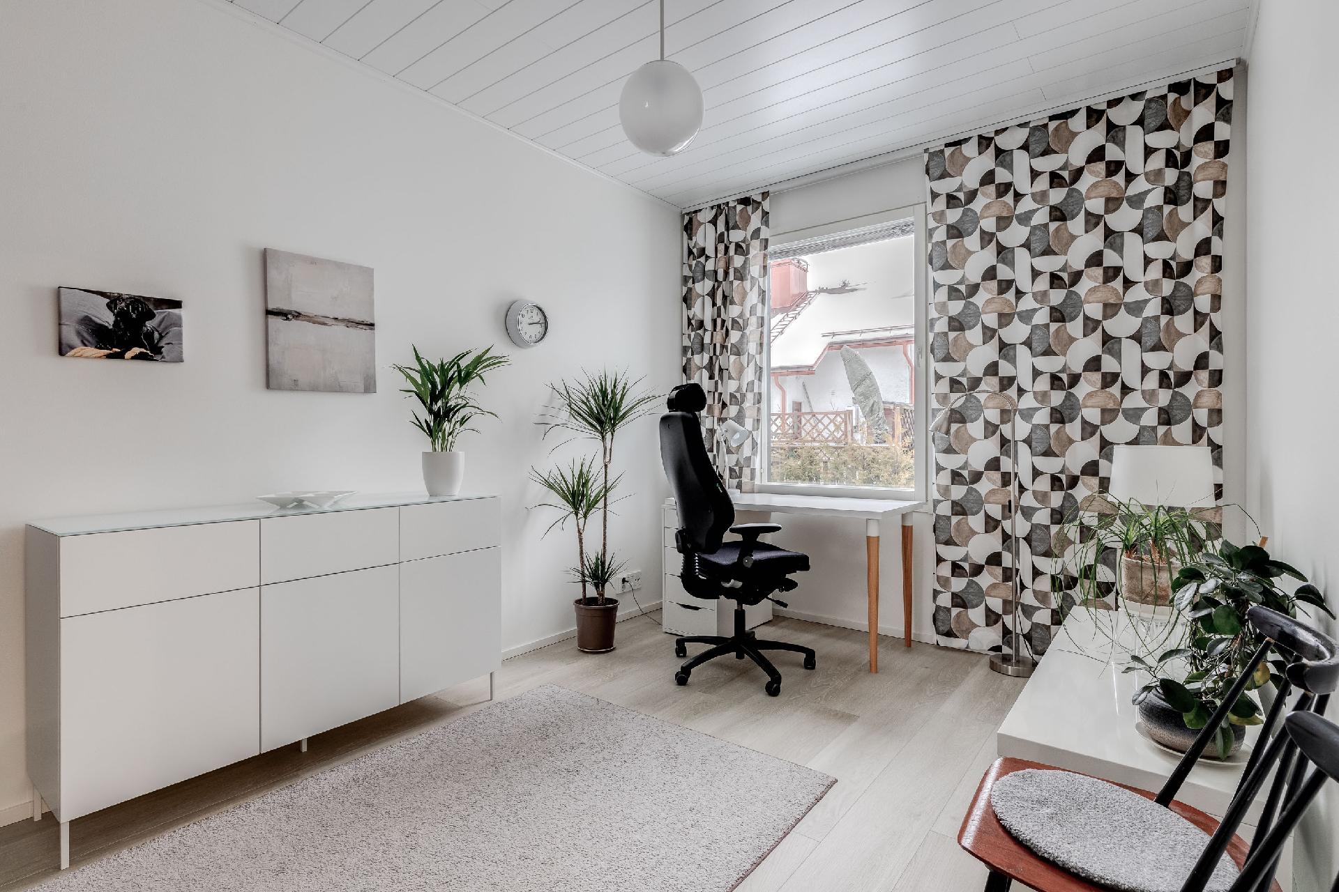 Pykälätie 6b, Torpparinmäki, Helsinki