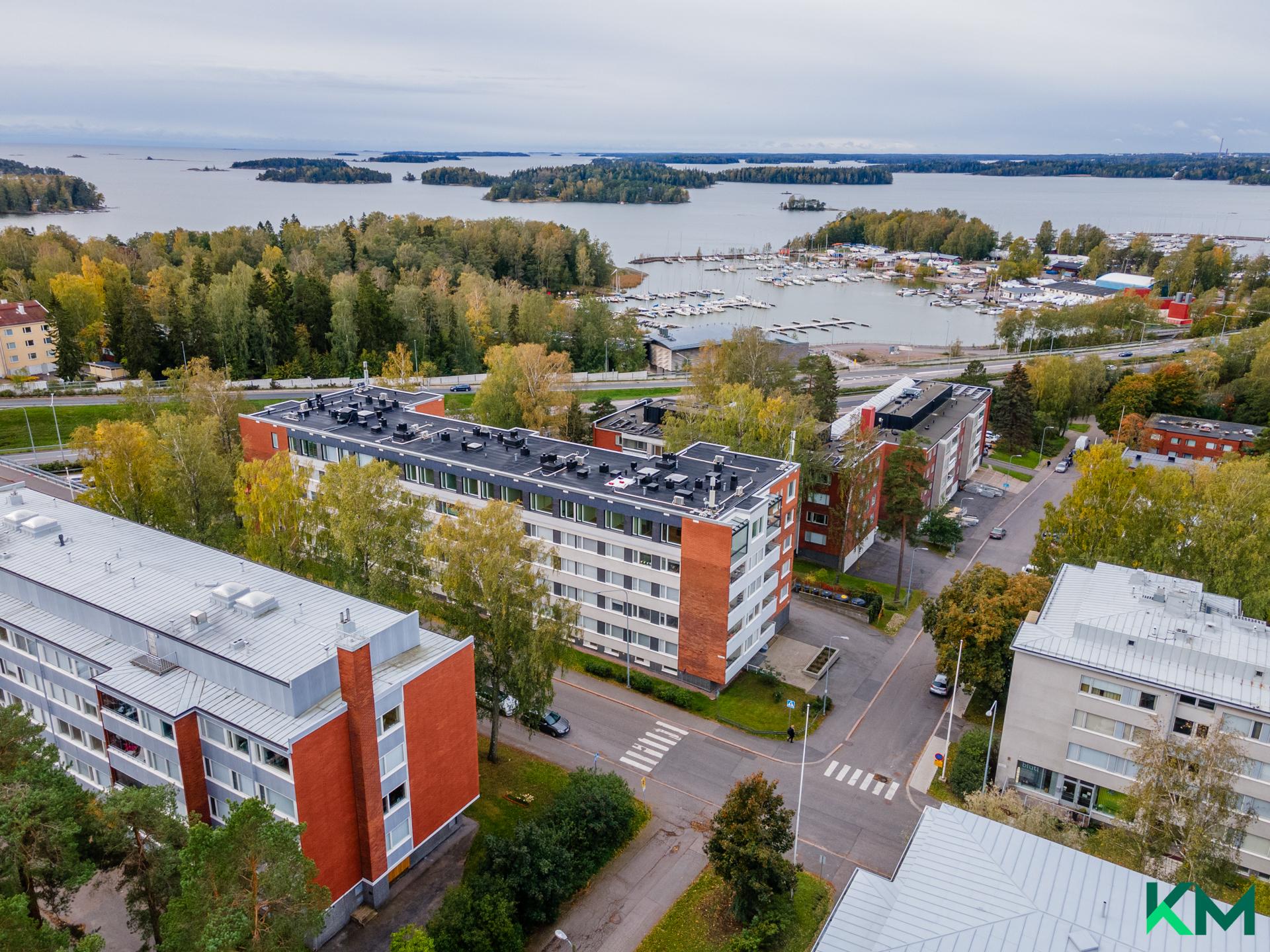 Katajaharjuntie 2-4, Lauttasaari, Helsinki