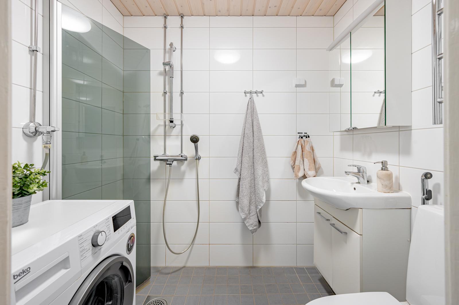 Kauppalantie 33, Etelä-Haaga, Helsinki