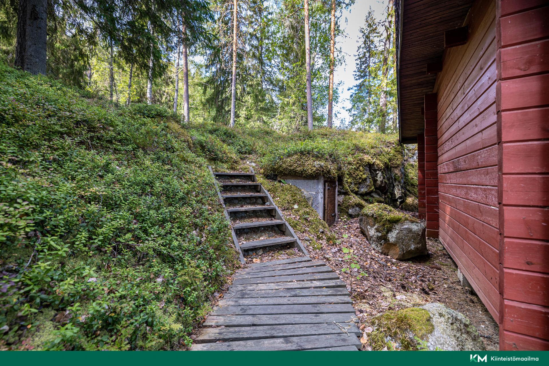 Paunintie 400, Hirvensalmi