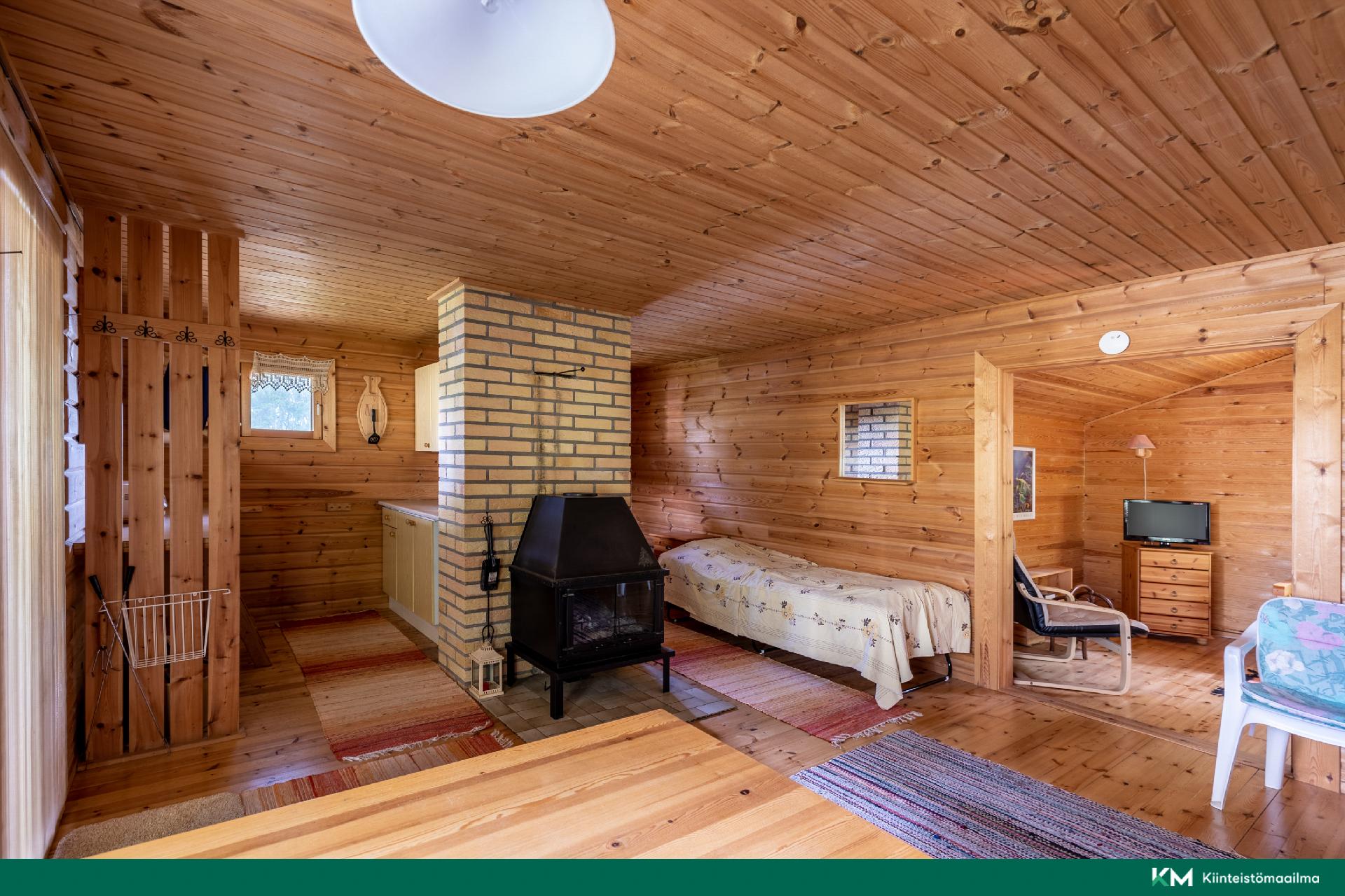 Paunintie 400, Hirvensalmi