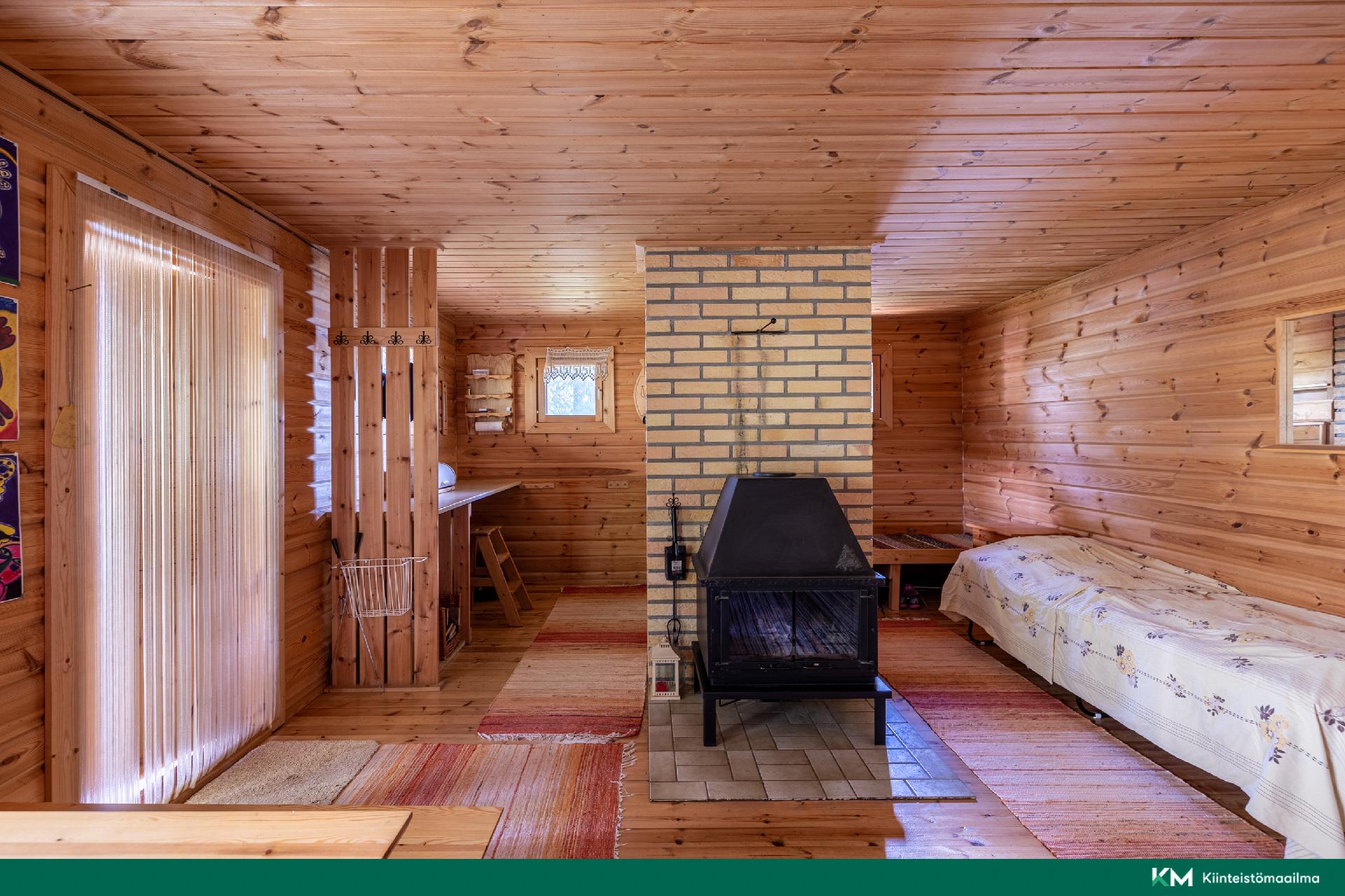 Paunintie 400, Hirvensalmi