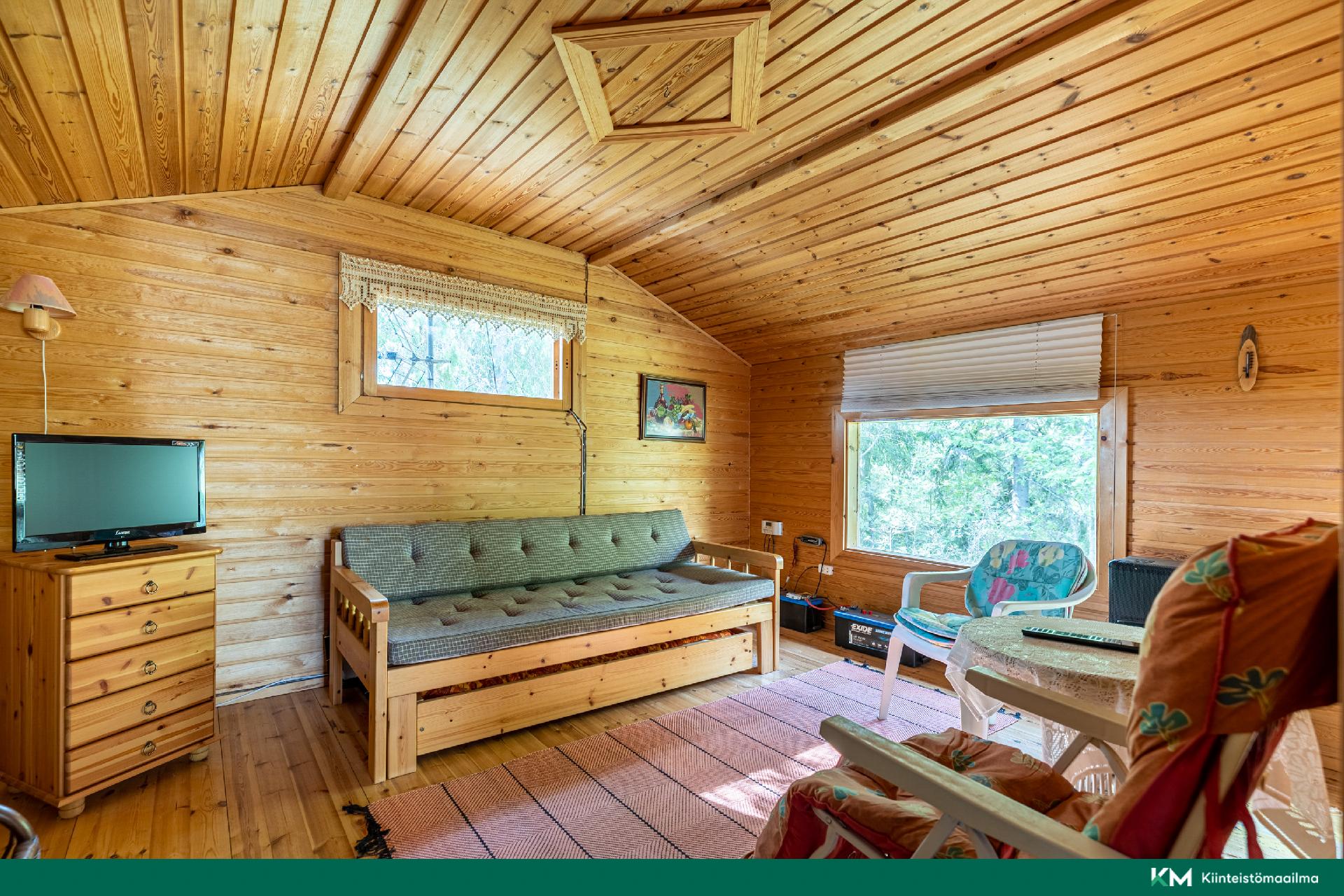 Paunintie 400, Hirvensalmi