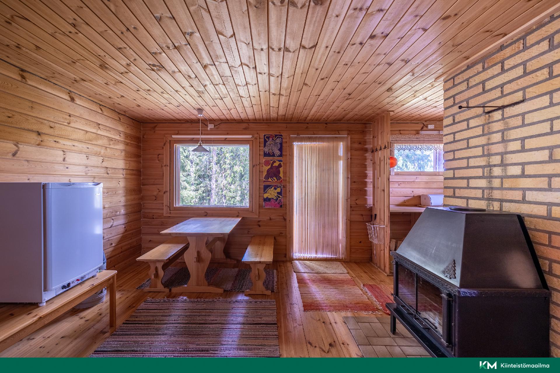 Paunintie 400, Hirvensalmi