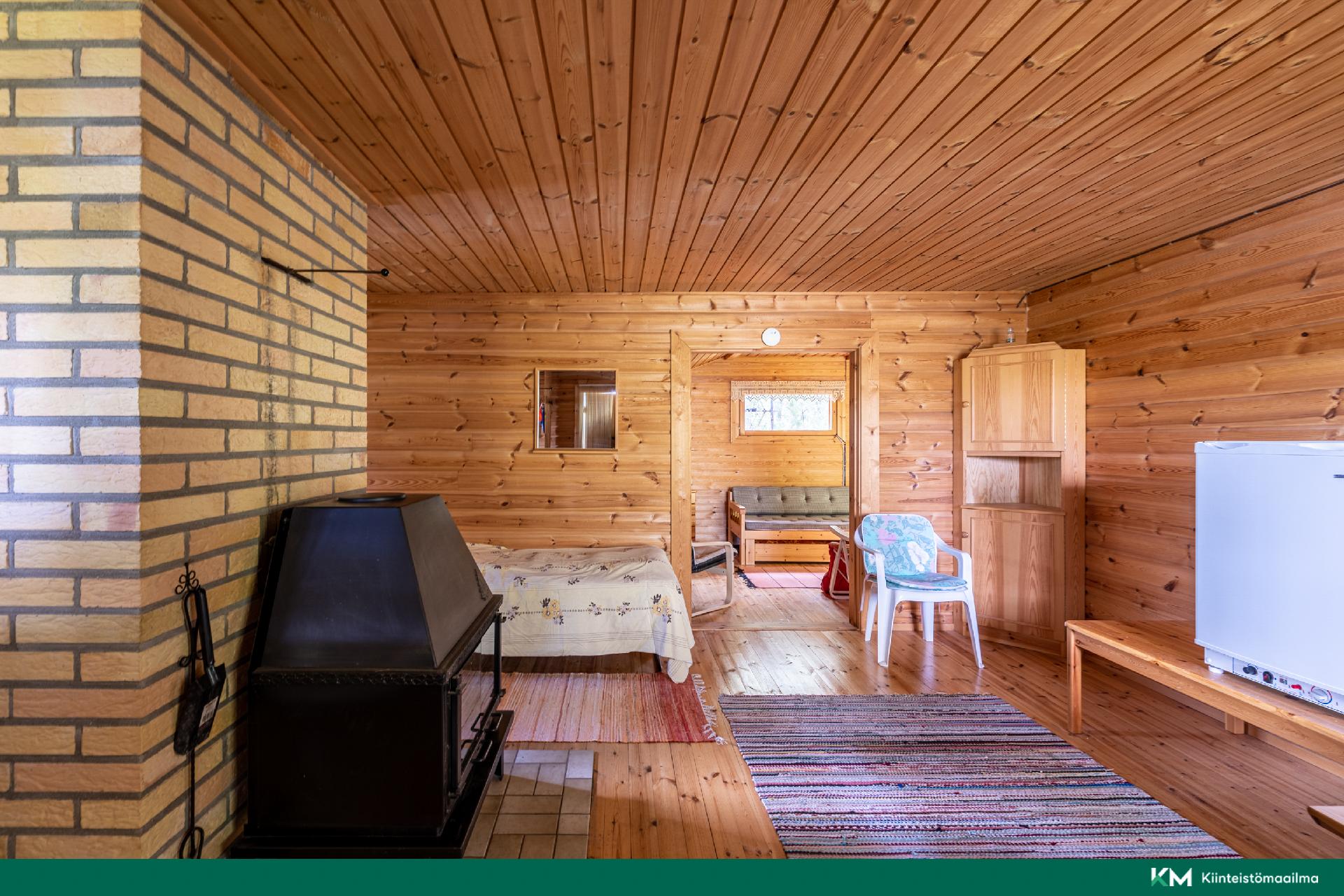 Paunintie 400, Hirvensalmi