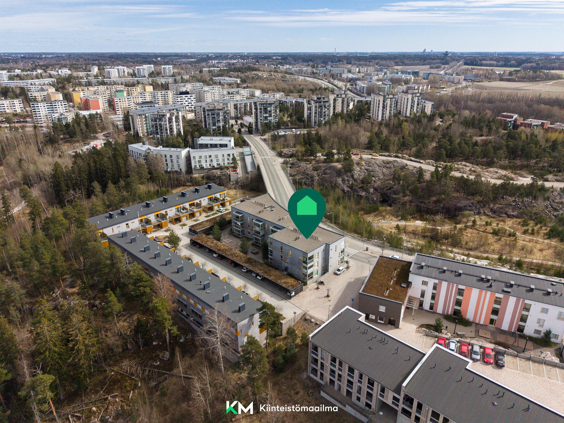 Talo merkittynä ilmakuvassa