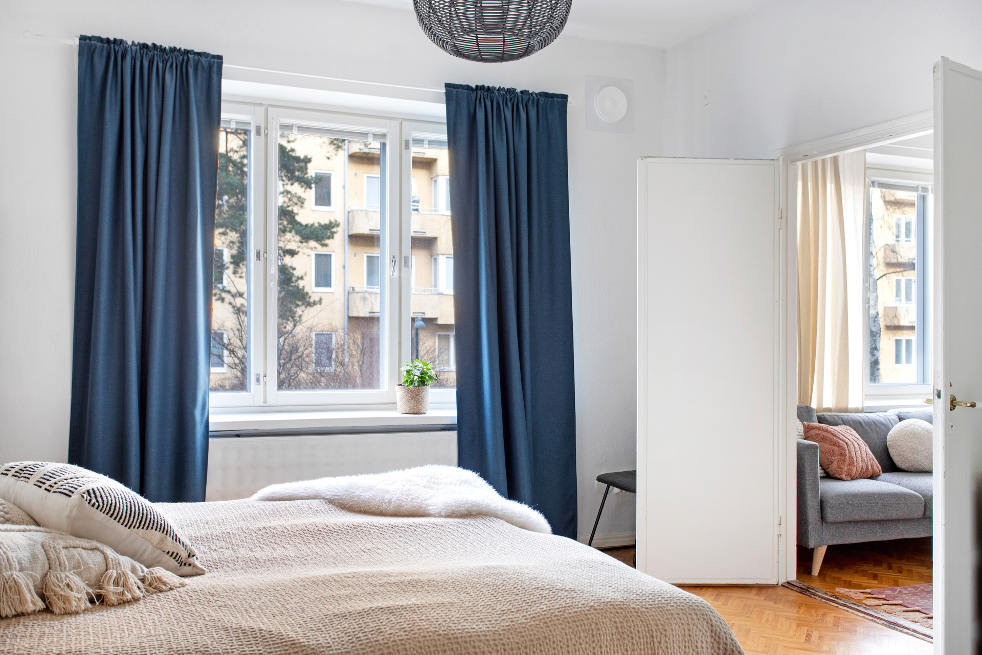 Isokaari 8, Lauttasaari, Helsinki