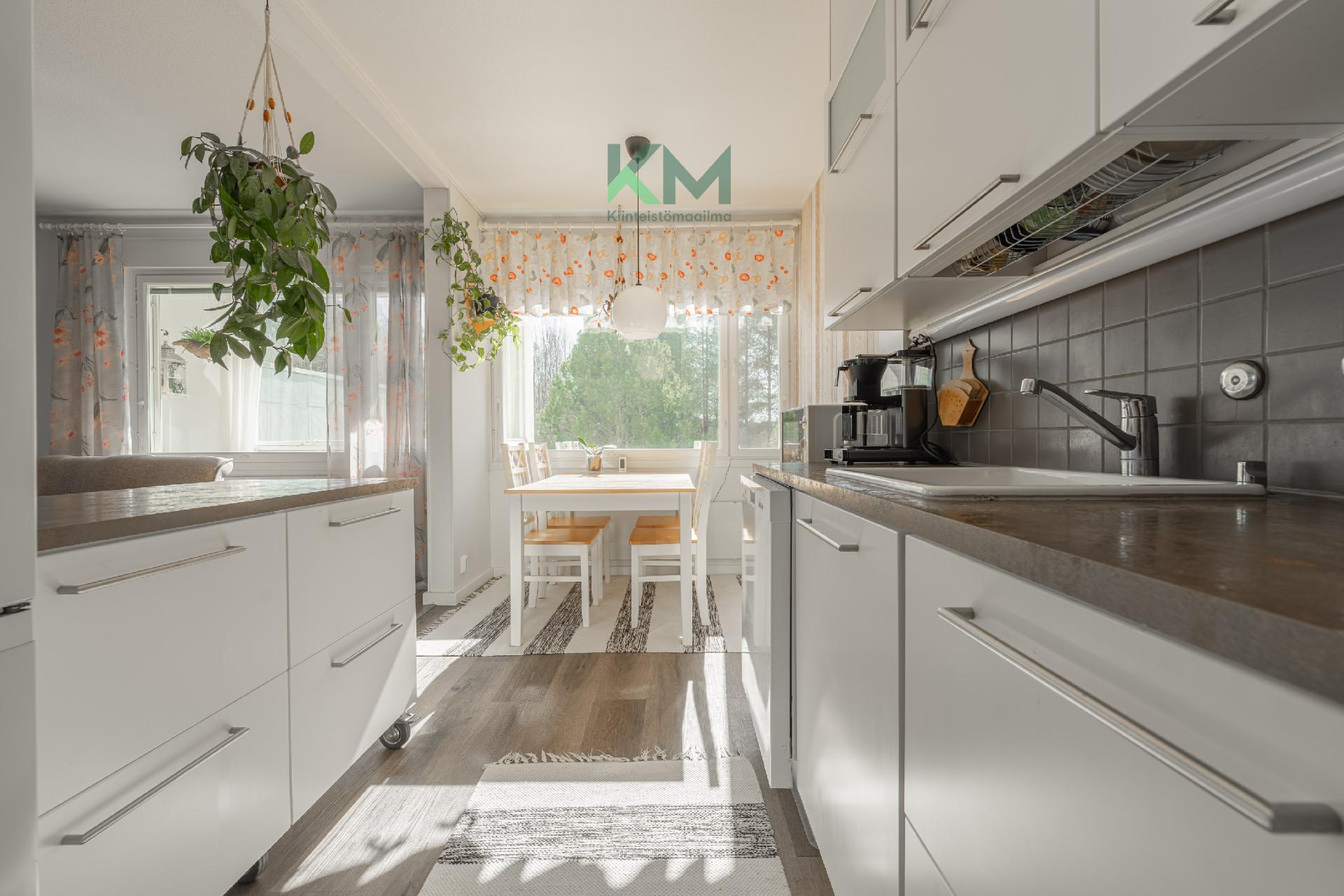 Lohkaretie 11, Särkiniemi, Kuopio