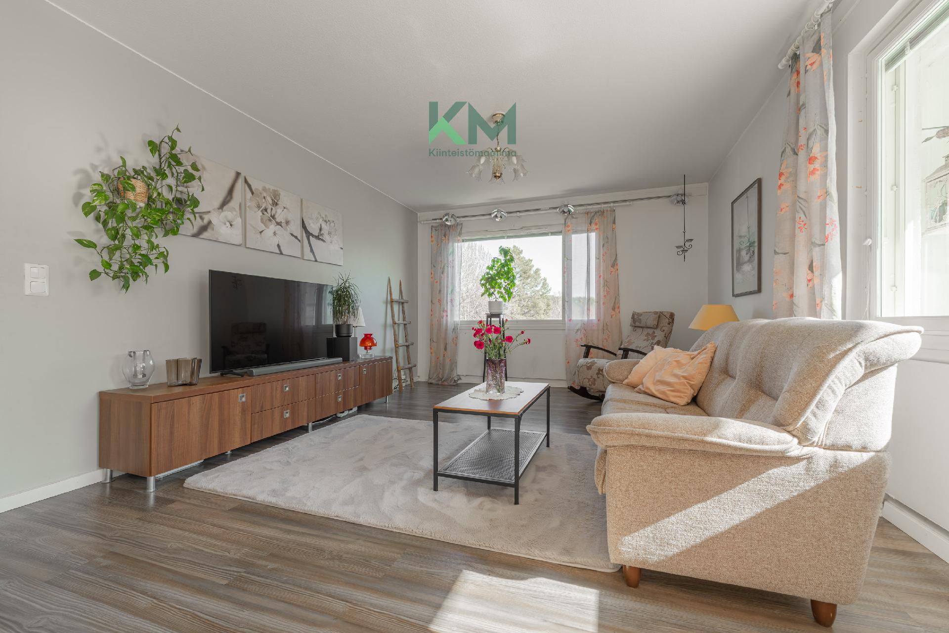 Lohkaretie 11, Särkiniemi, Kuopio