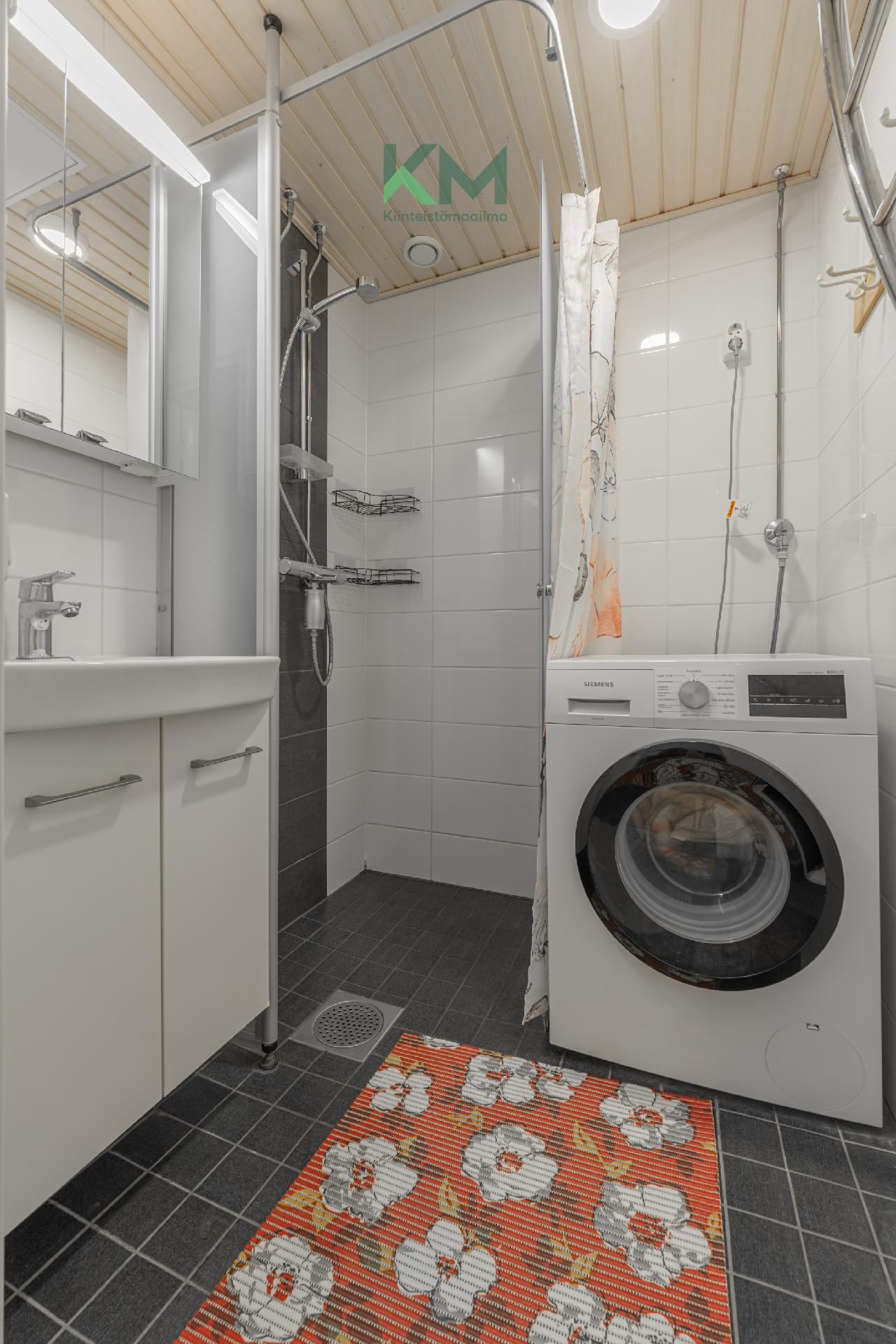 Lohkaretie 11, Särkiniemi, Kuopio