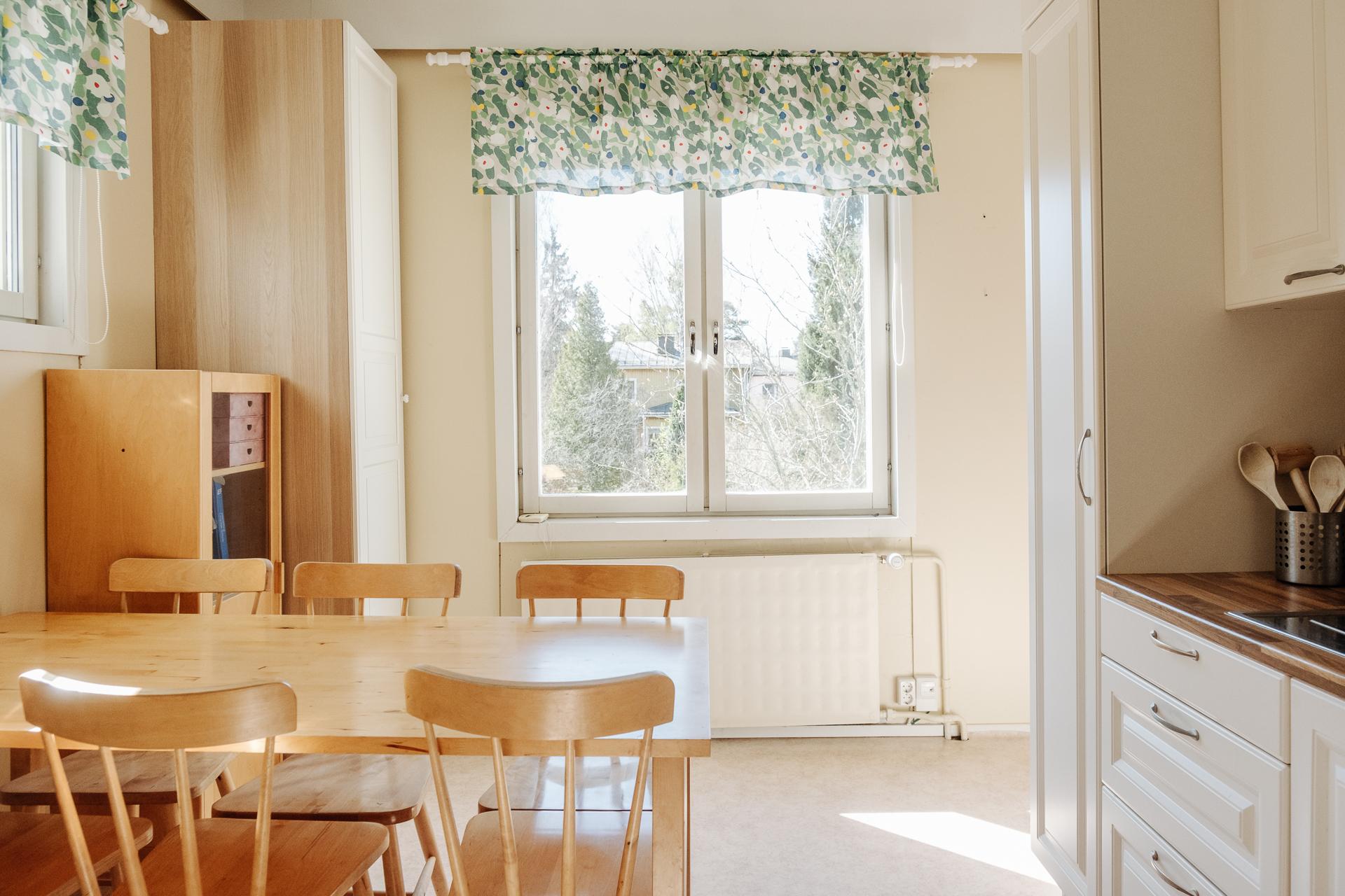Yläkerran keittiö