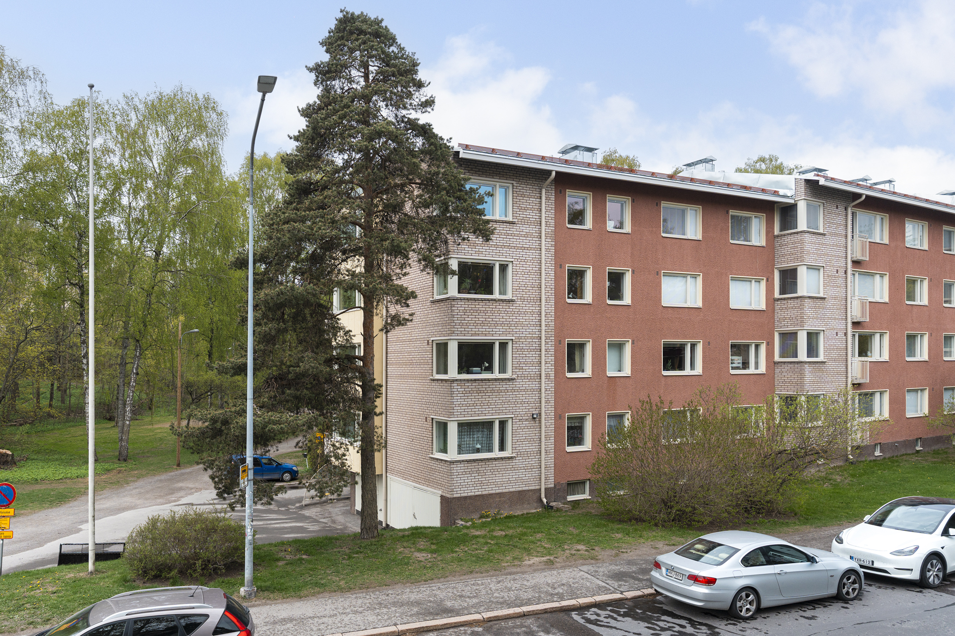 Hiihtomäentie 18, Herttoniemi, Helsinki