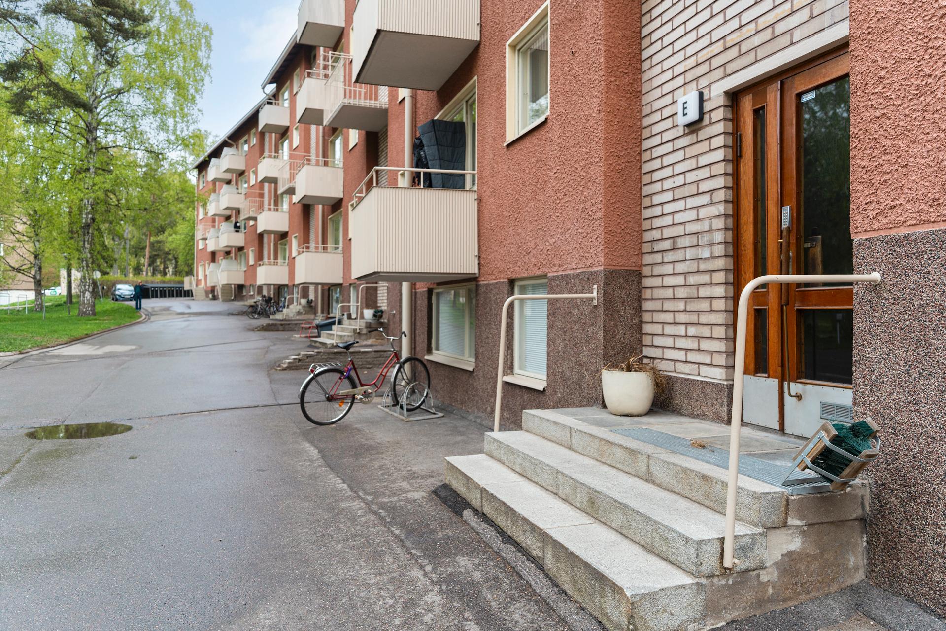 Hiihtomäentie 18, Herttoniemi, Helsinki