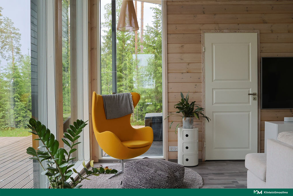 Kiviluhtantie 61, Hirvensalmi