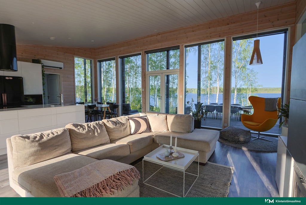 Kiviluhtantie 61, Hirvensalmi