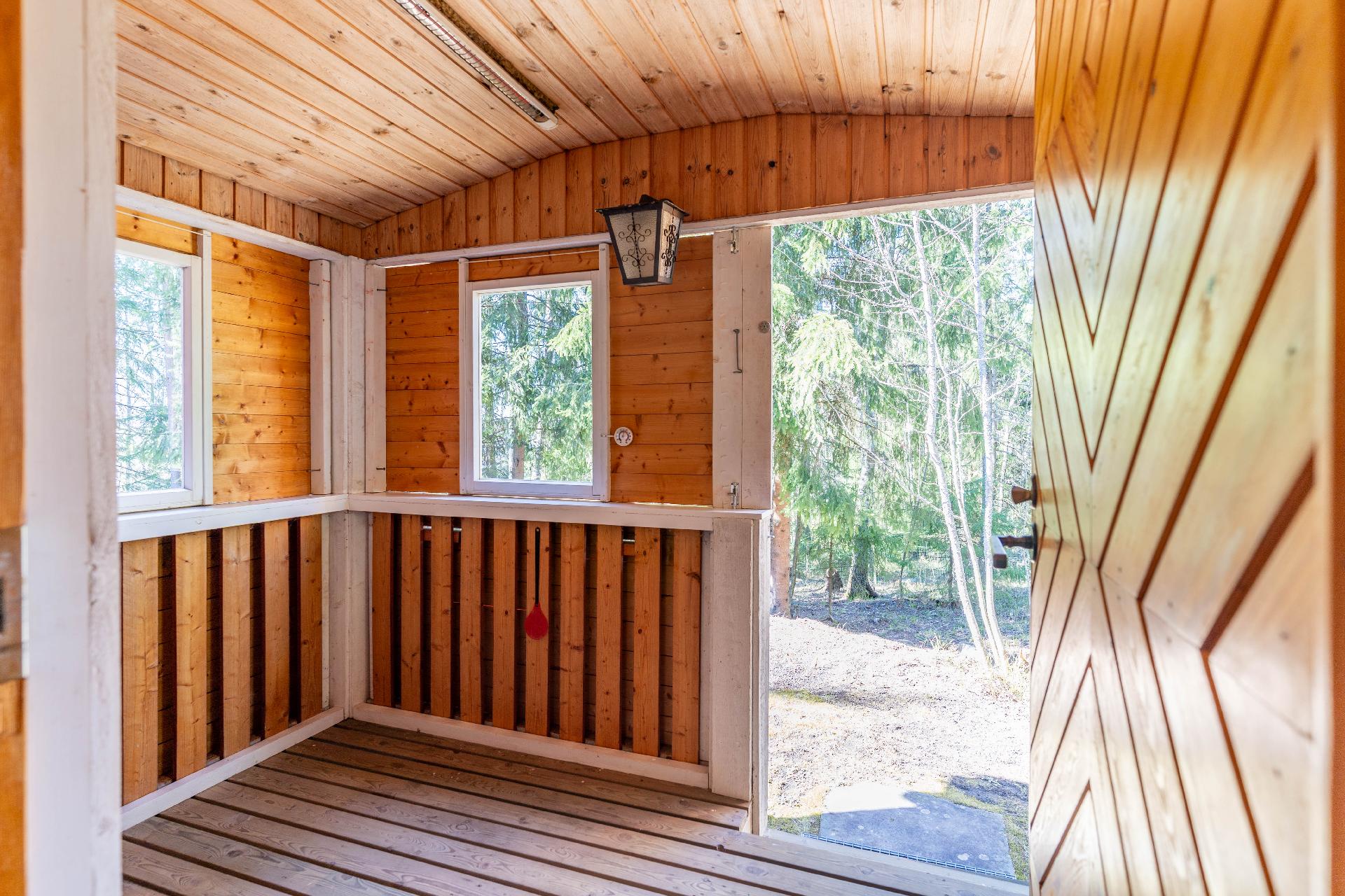 Taivaskalliontie 12, Selki, Vihti