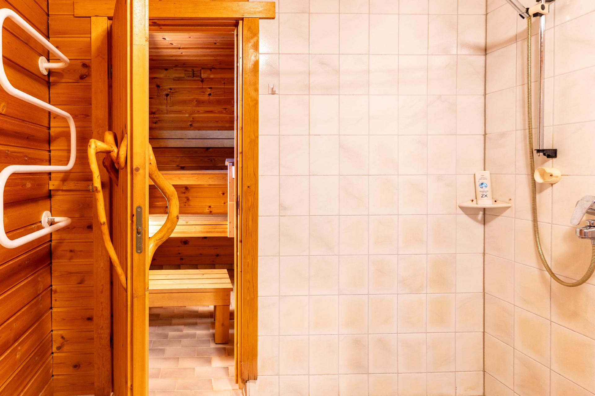 Taivaskalliontie 12, Selki, Vihti