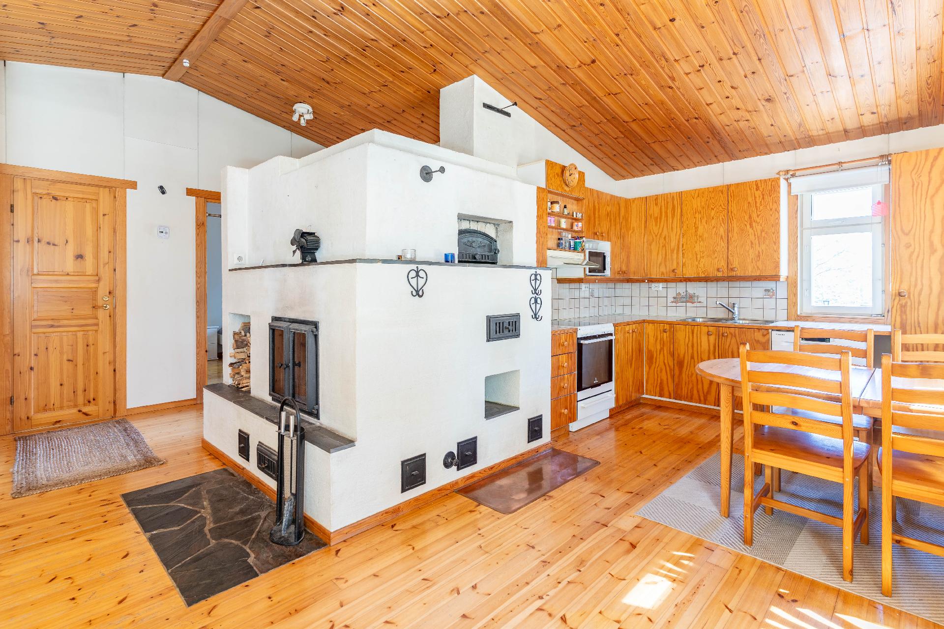 Taivaskalliontie 12, Selki, Vihti