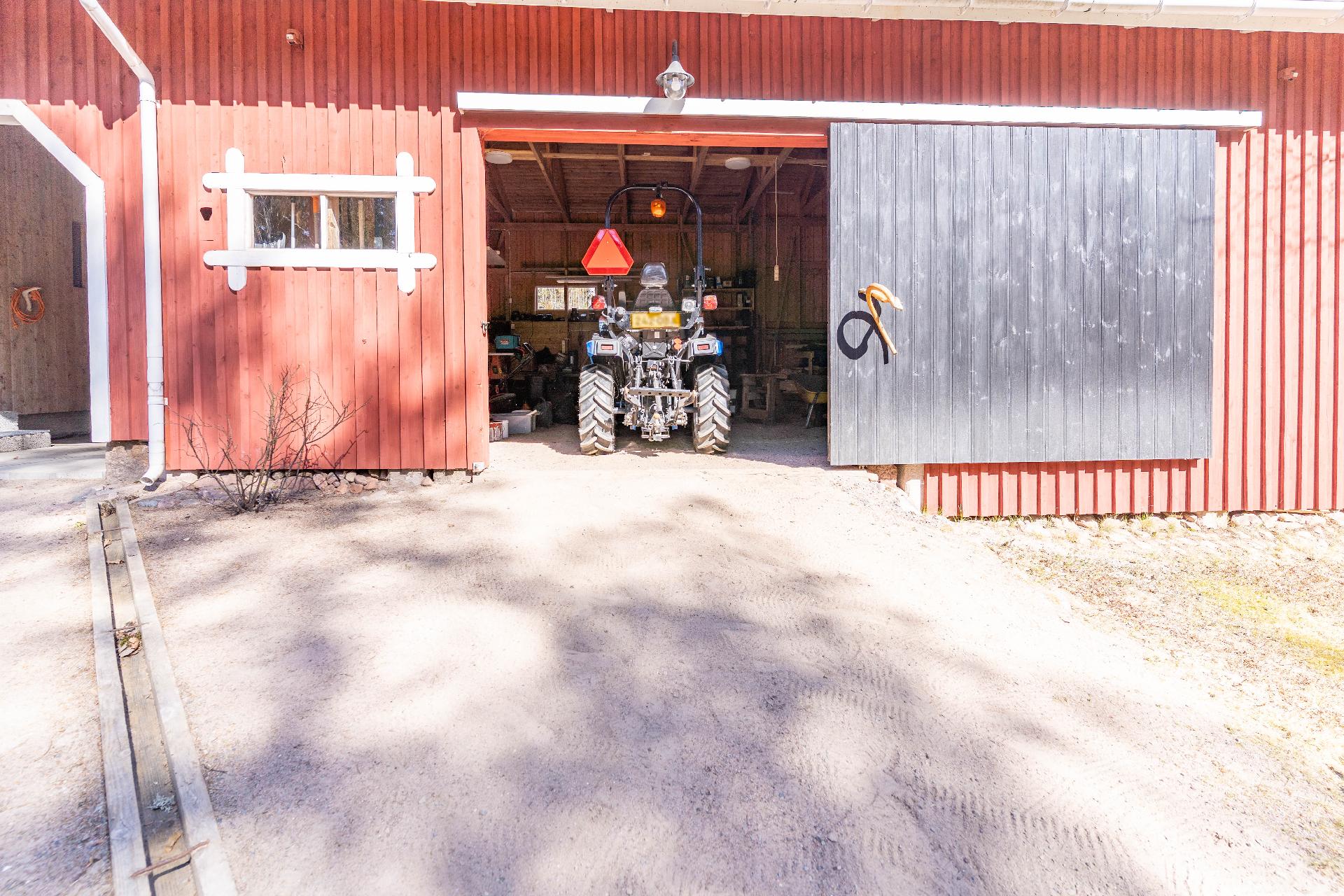 Taivaskalliontie 12, Selki, Vihti