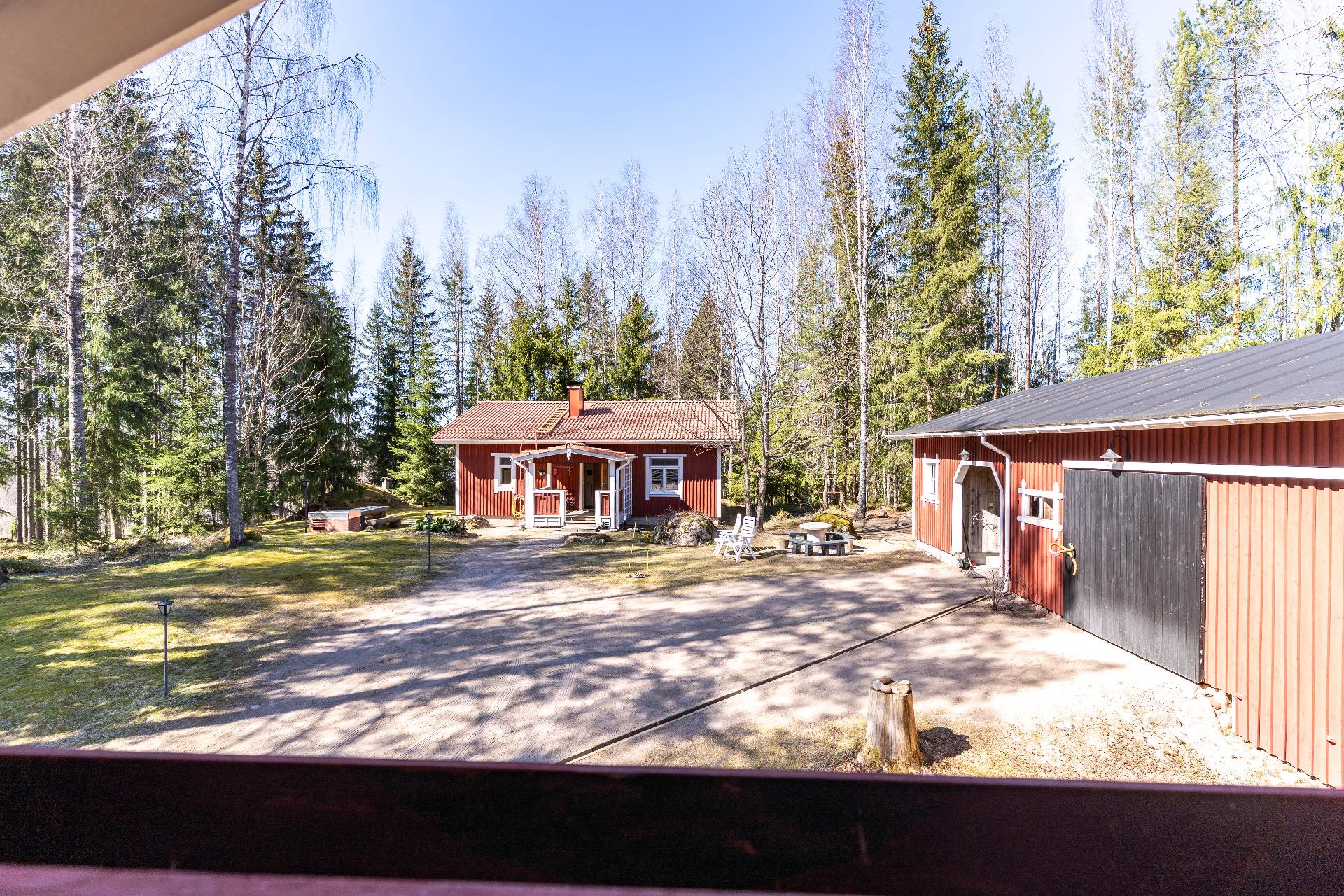 Taivaskalliontie 12, Selki, Vihti