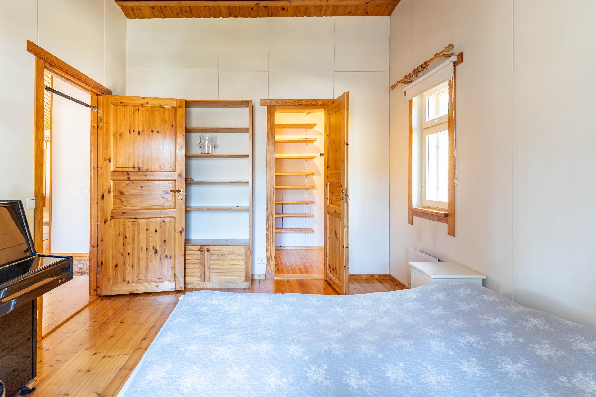 Taivaskalliontie 12, Selki, Vihti