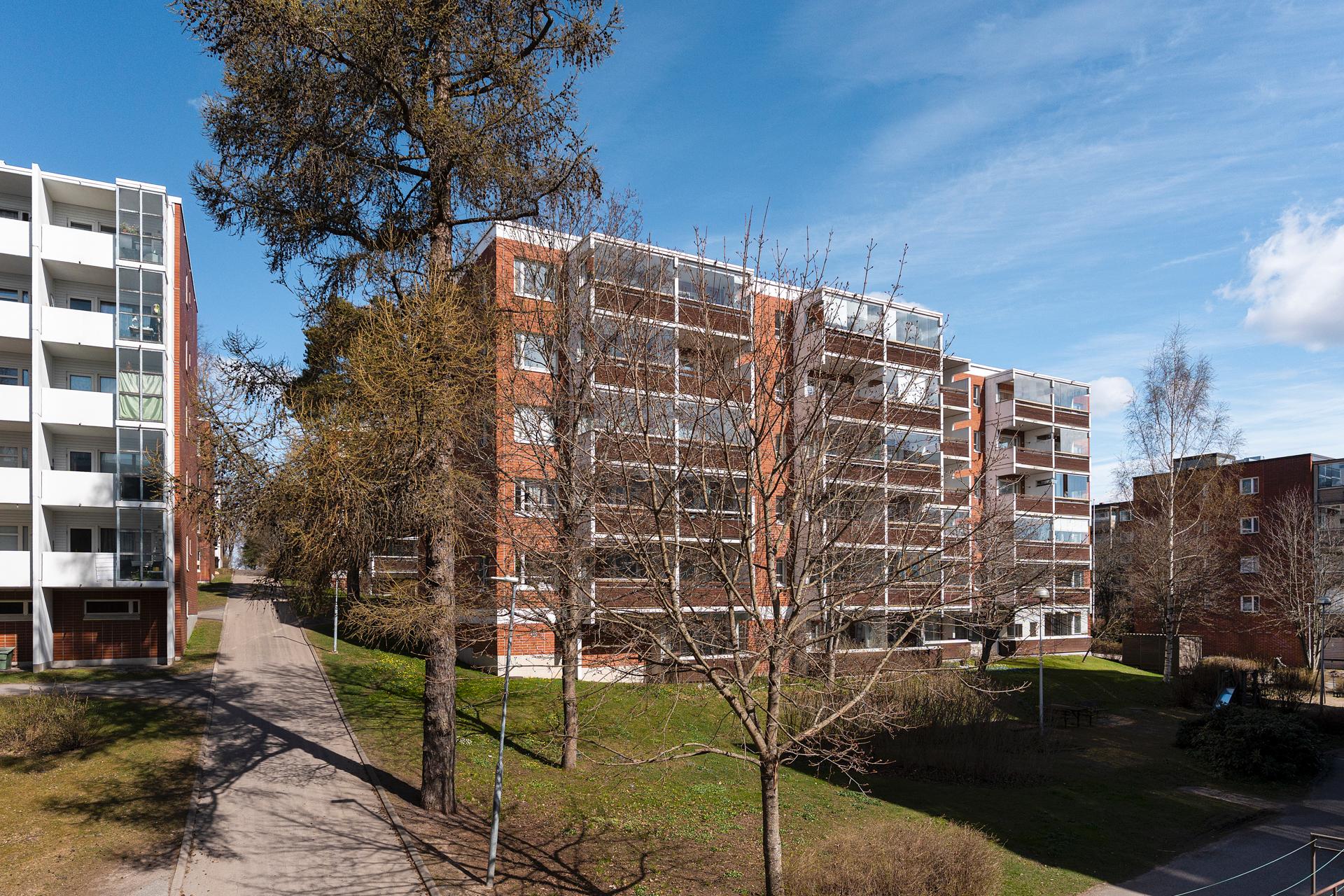 Unikkotie 3, Pukinmäki, Helsinki