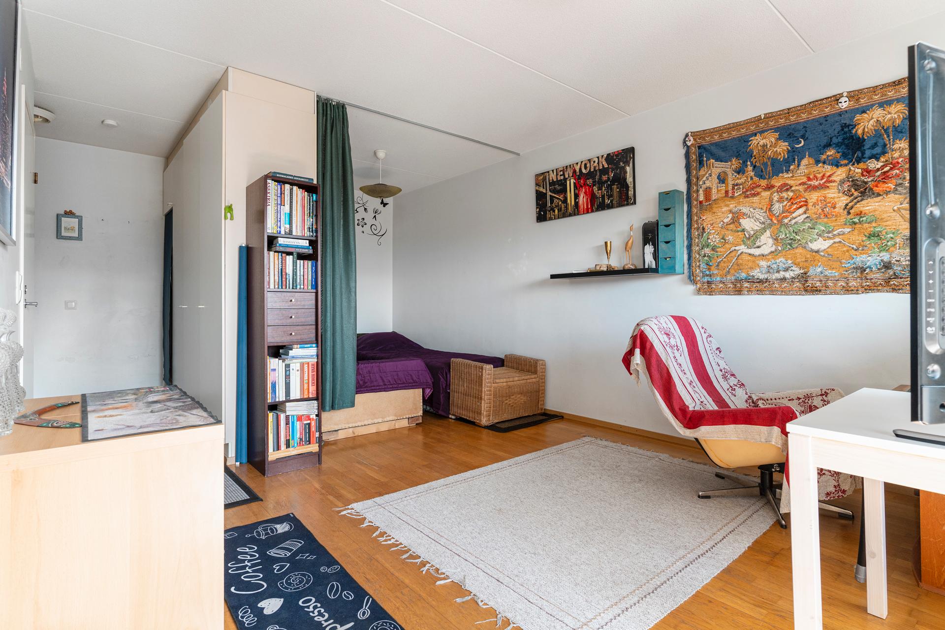 Unikkotie 3, Pukinmäki, Helsinki