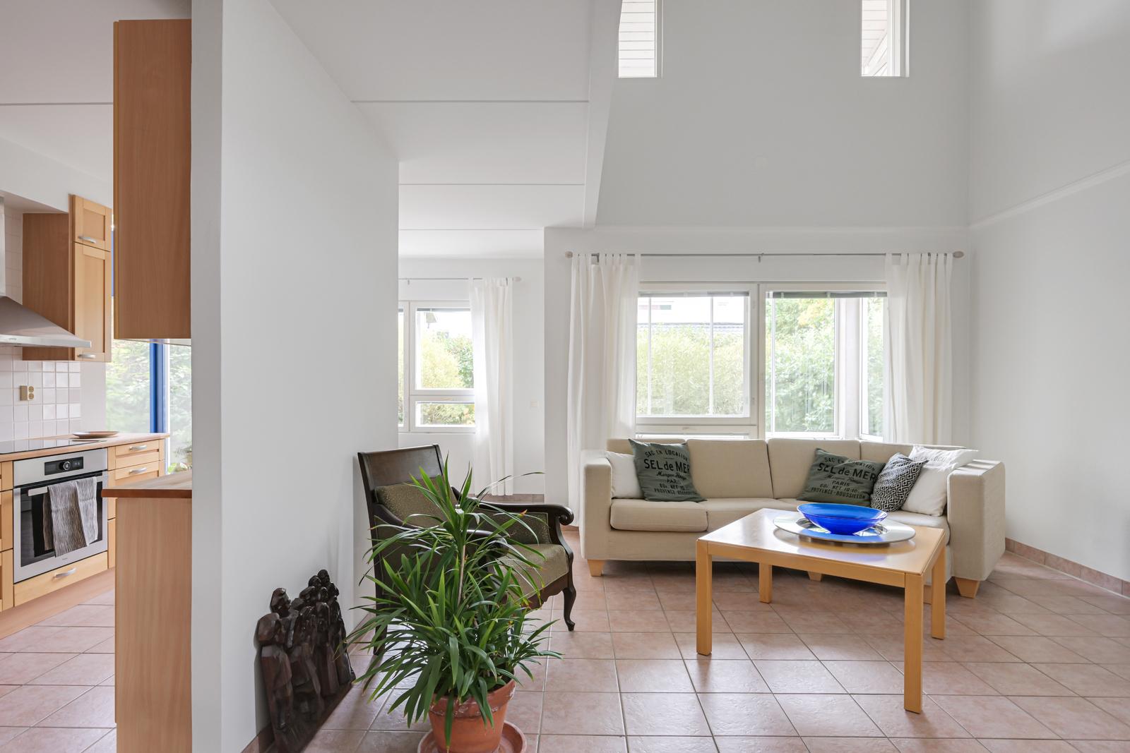 Ollilantie 18, Tapaninvainio, Helsinki