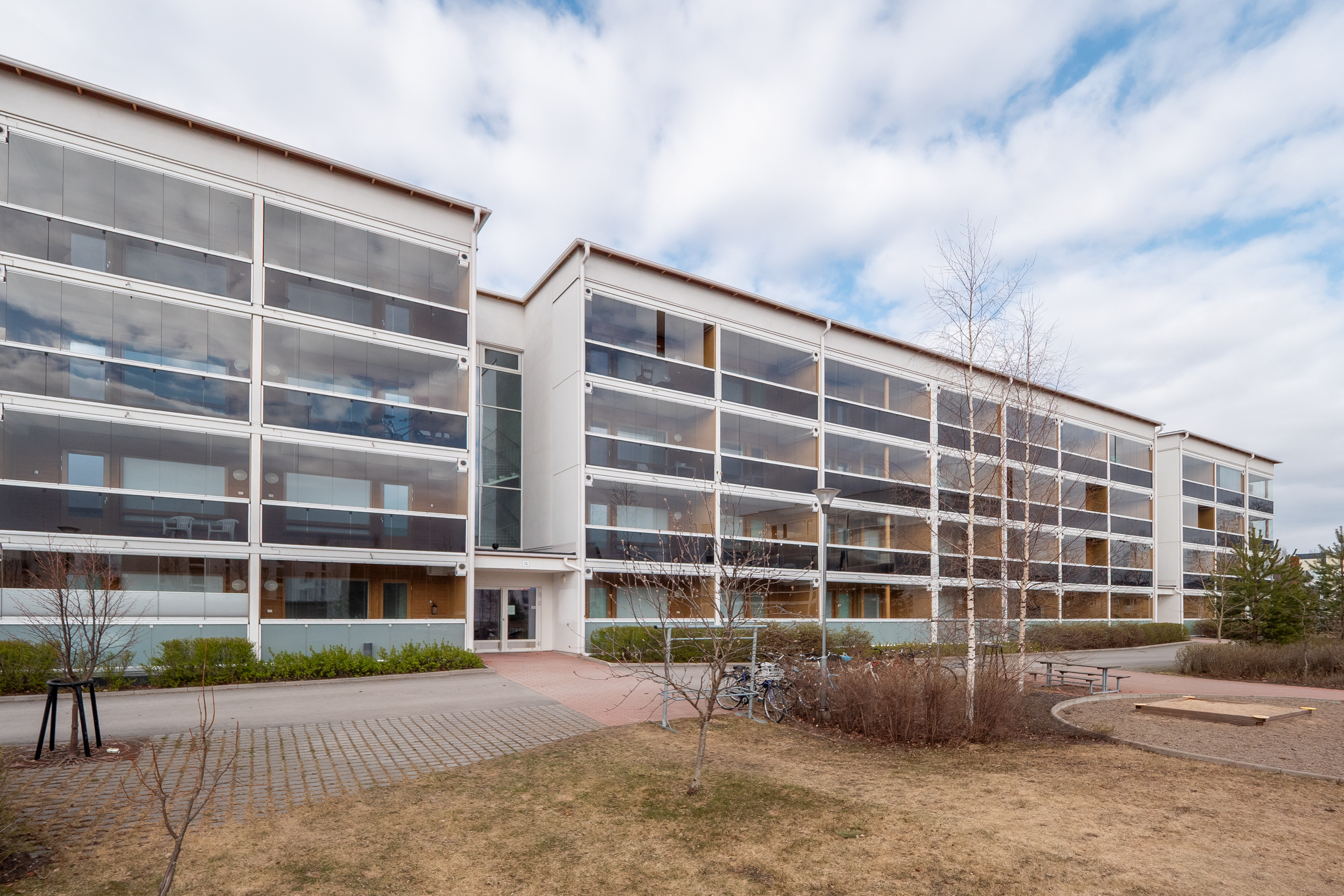 Kauppalinnankatu 1, Linnanmaa, Oulu