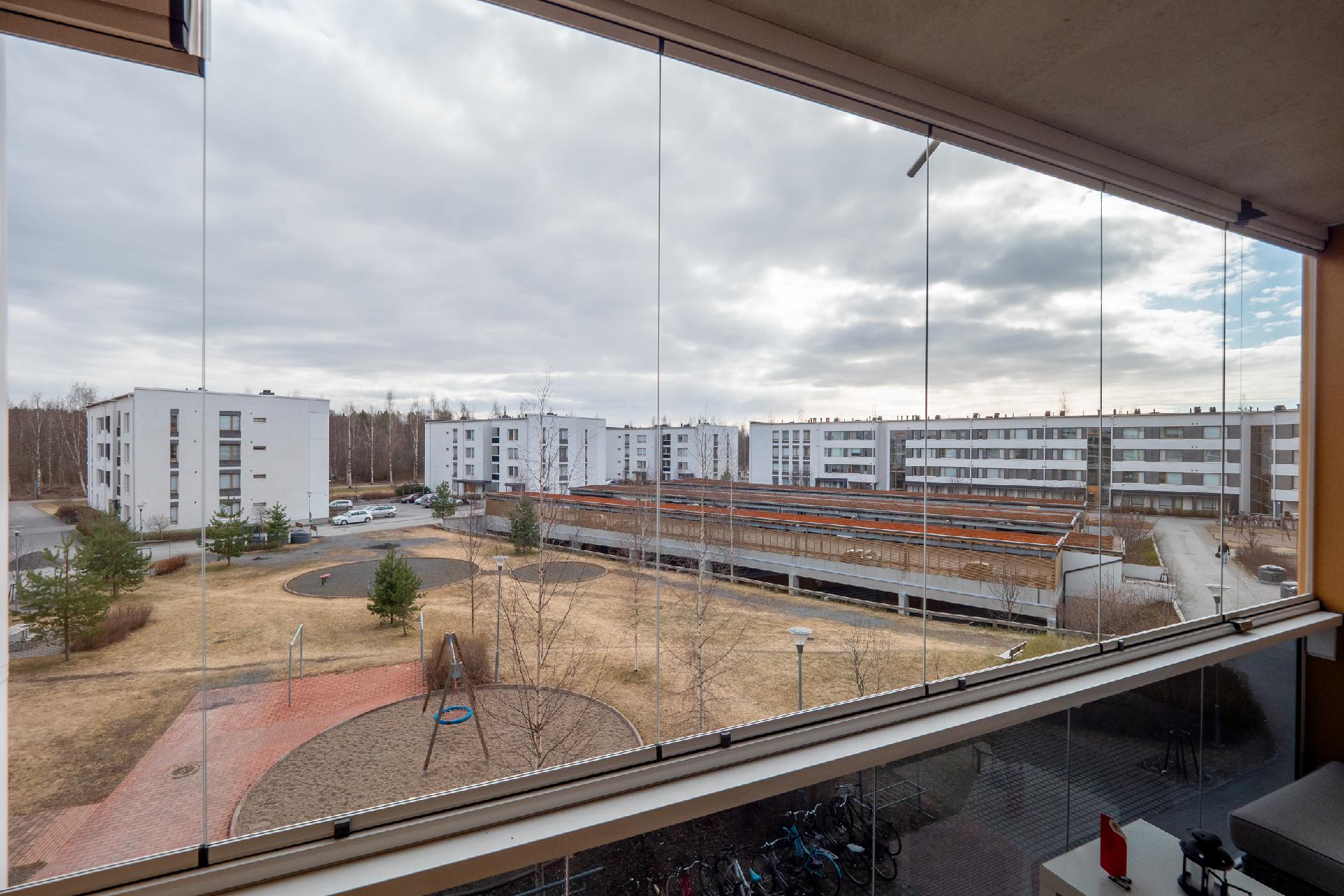 Kauppalinnankatu 1, Linnanmaa, Oulu