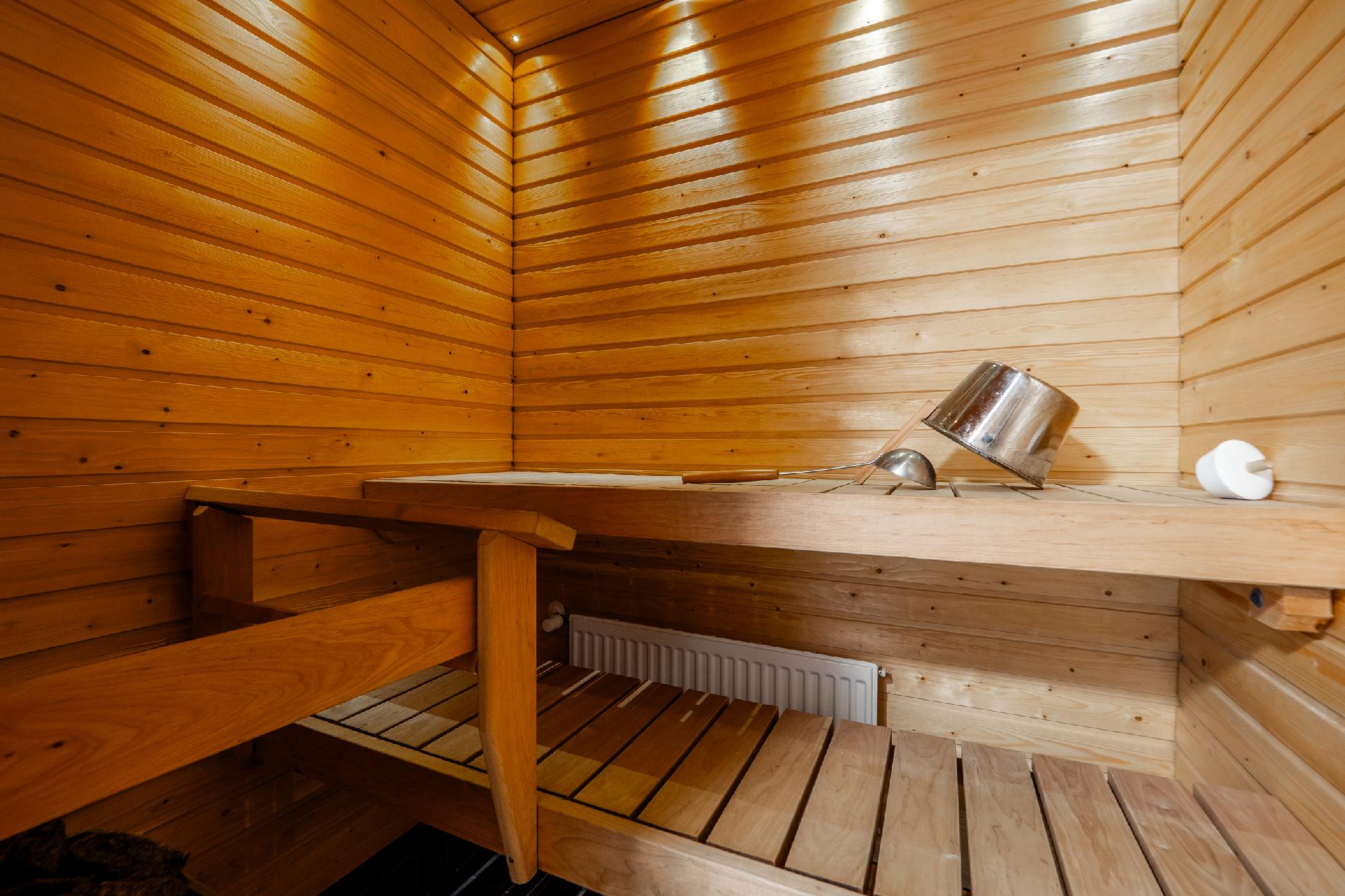 Kauppalinnankatu 1, Linnanmaa, Oulu