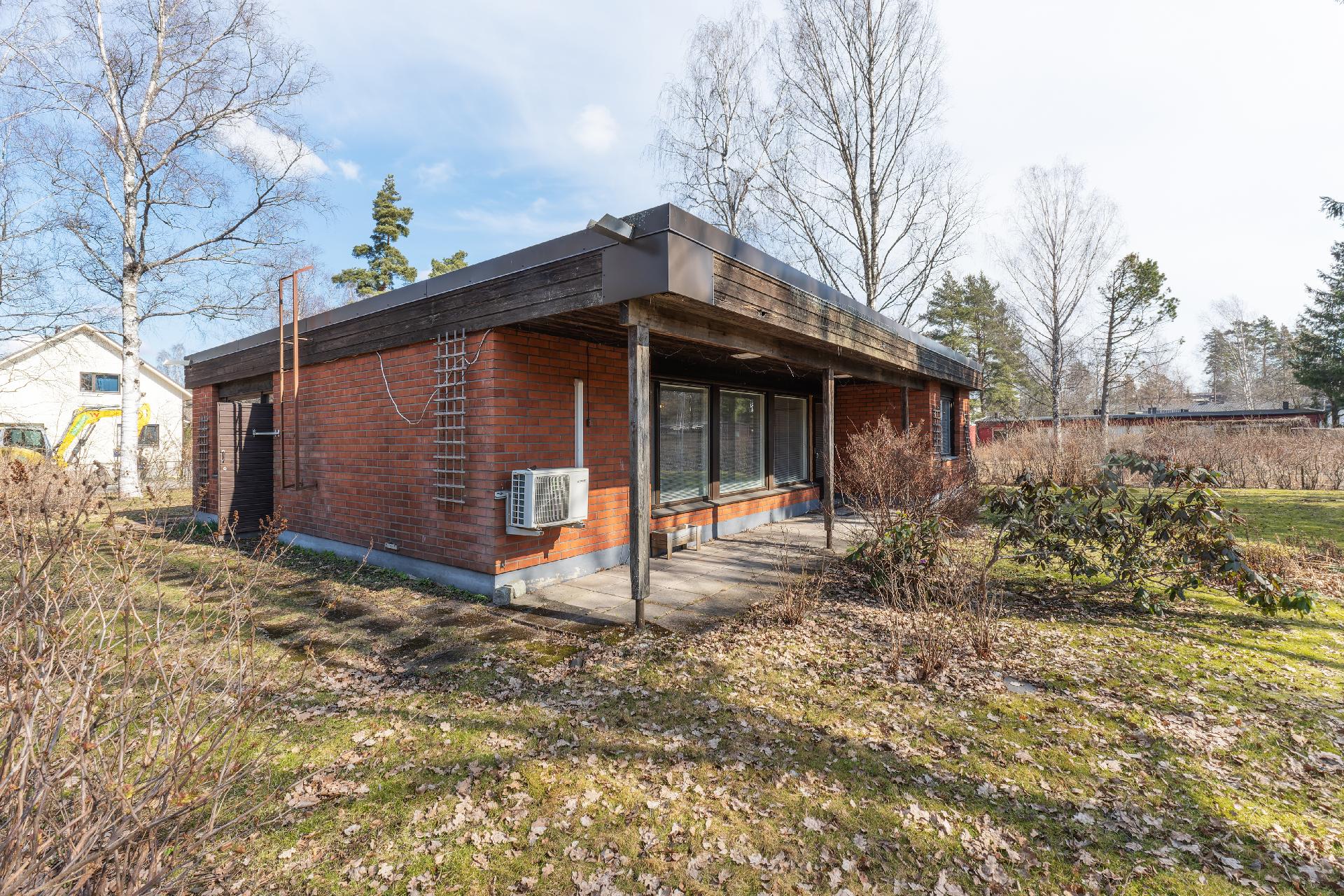 Rapparinkuja 8b, Länsi-Pakila, Helsinki