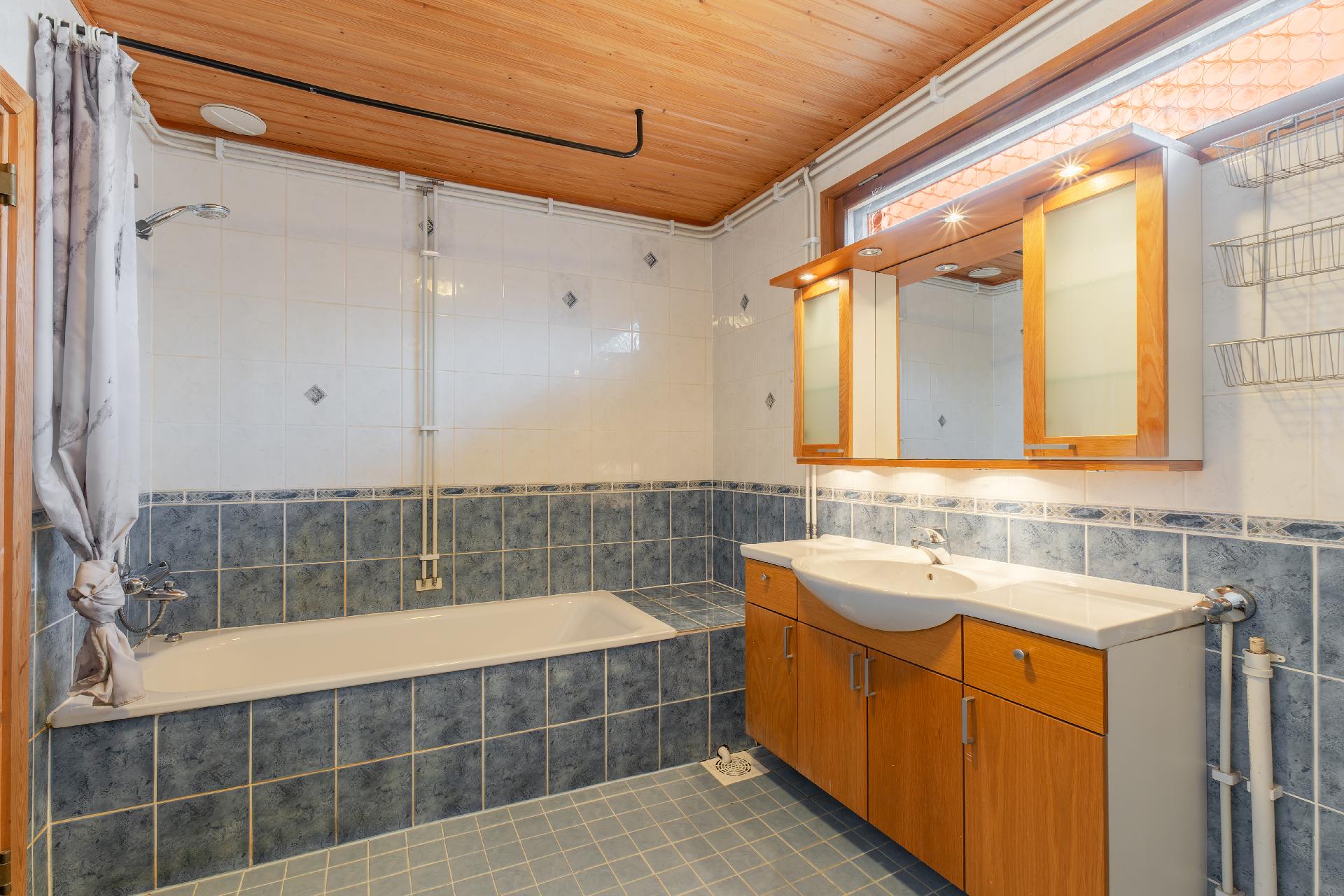 Rapparinkuja 8b, Länsi-Pakila, Helsinki