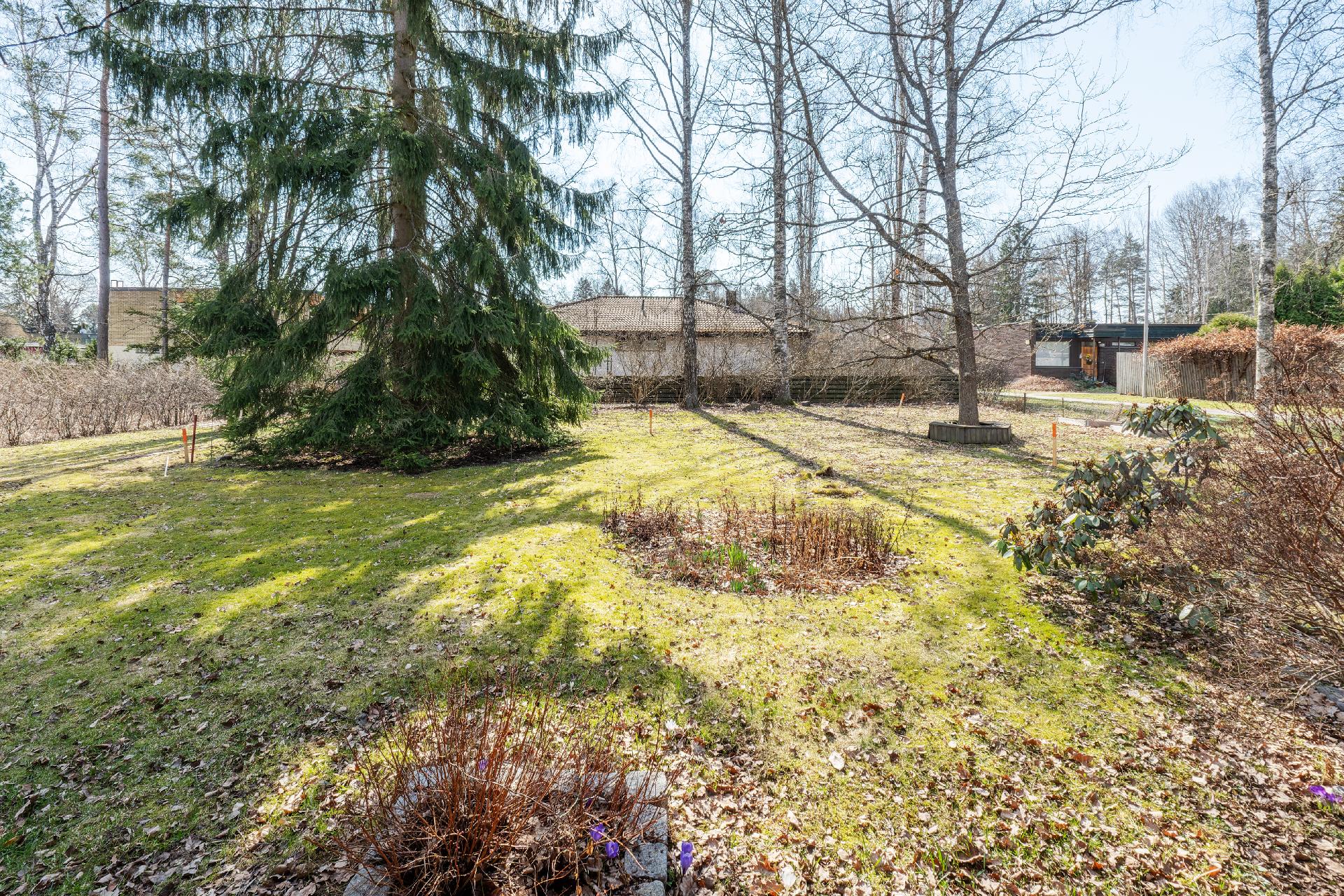 Rapparinkuja 8b, Länsi-Pakila, Helsinki