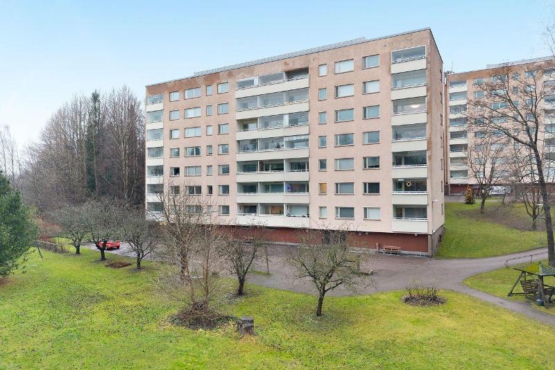 Arhotie 19, Vartiokylä, Helsinki