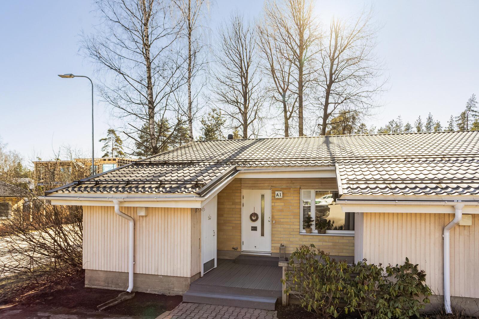 Nygrannaksentie 1, Mankkaa, Espoo