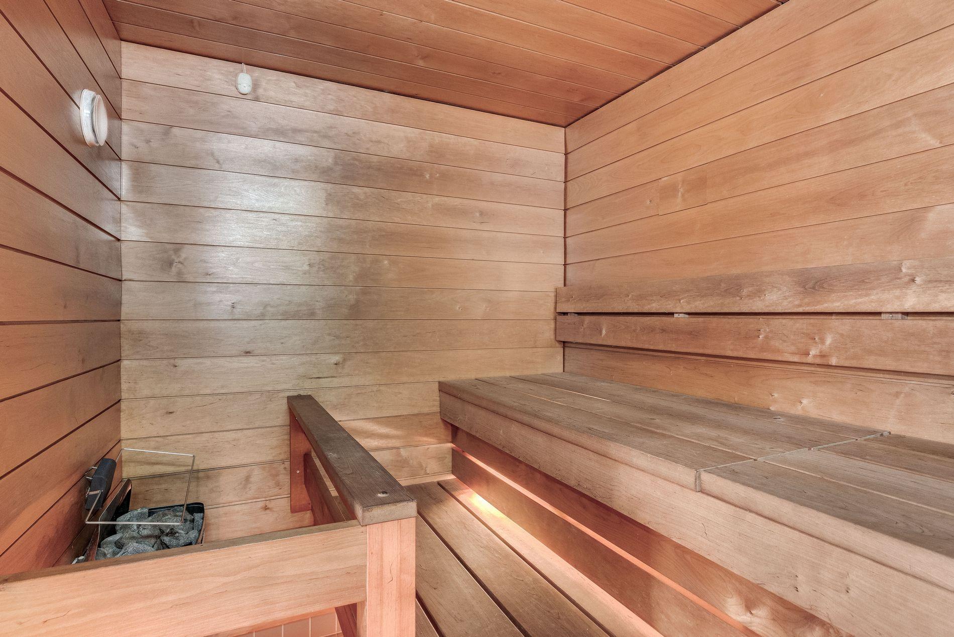 Osuuskunnantie 33, Länsi-Pakila, Helsinki