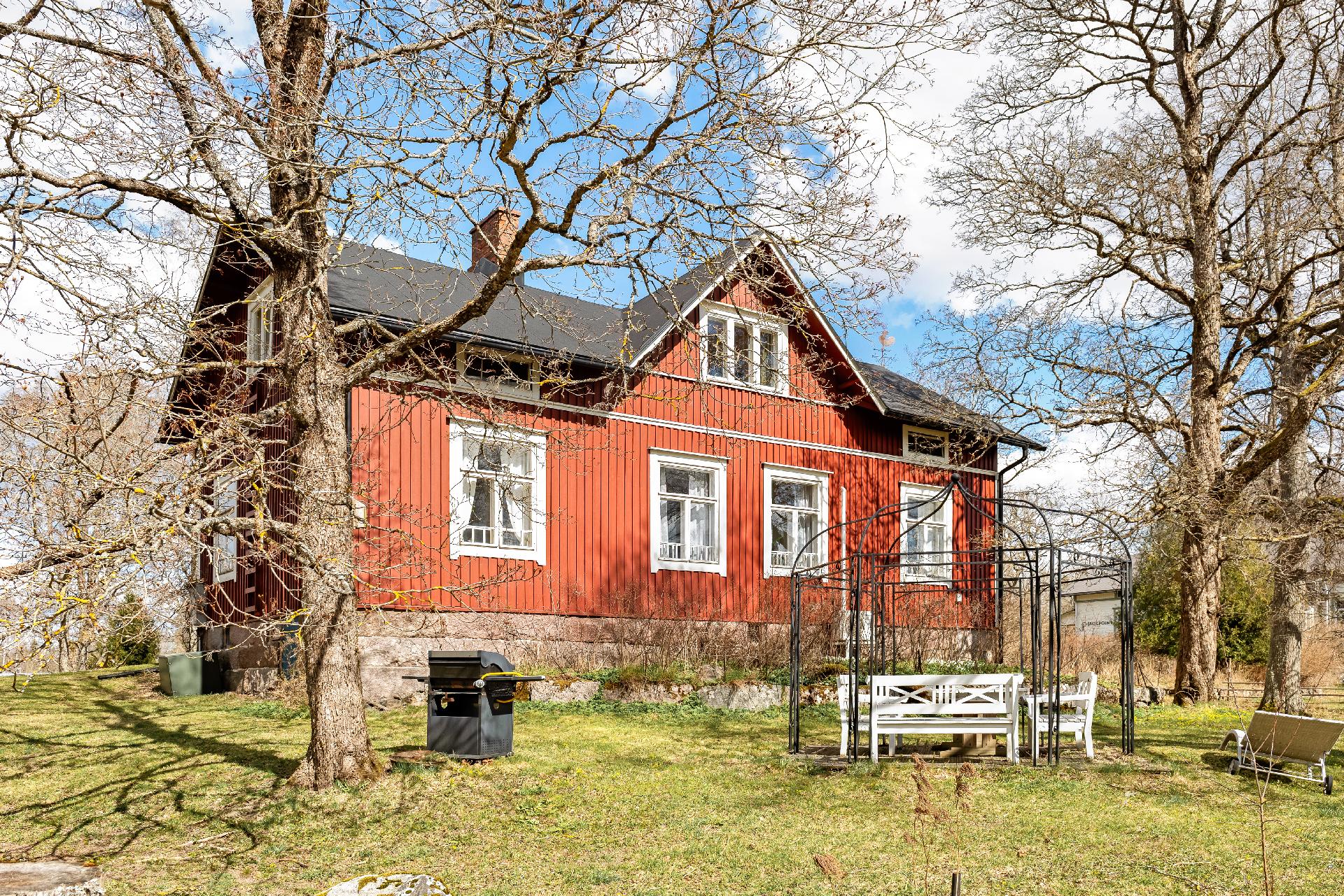 Sarvvikinpiha 5, Sarvvik, Kirkkonummi