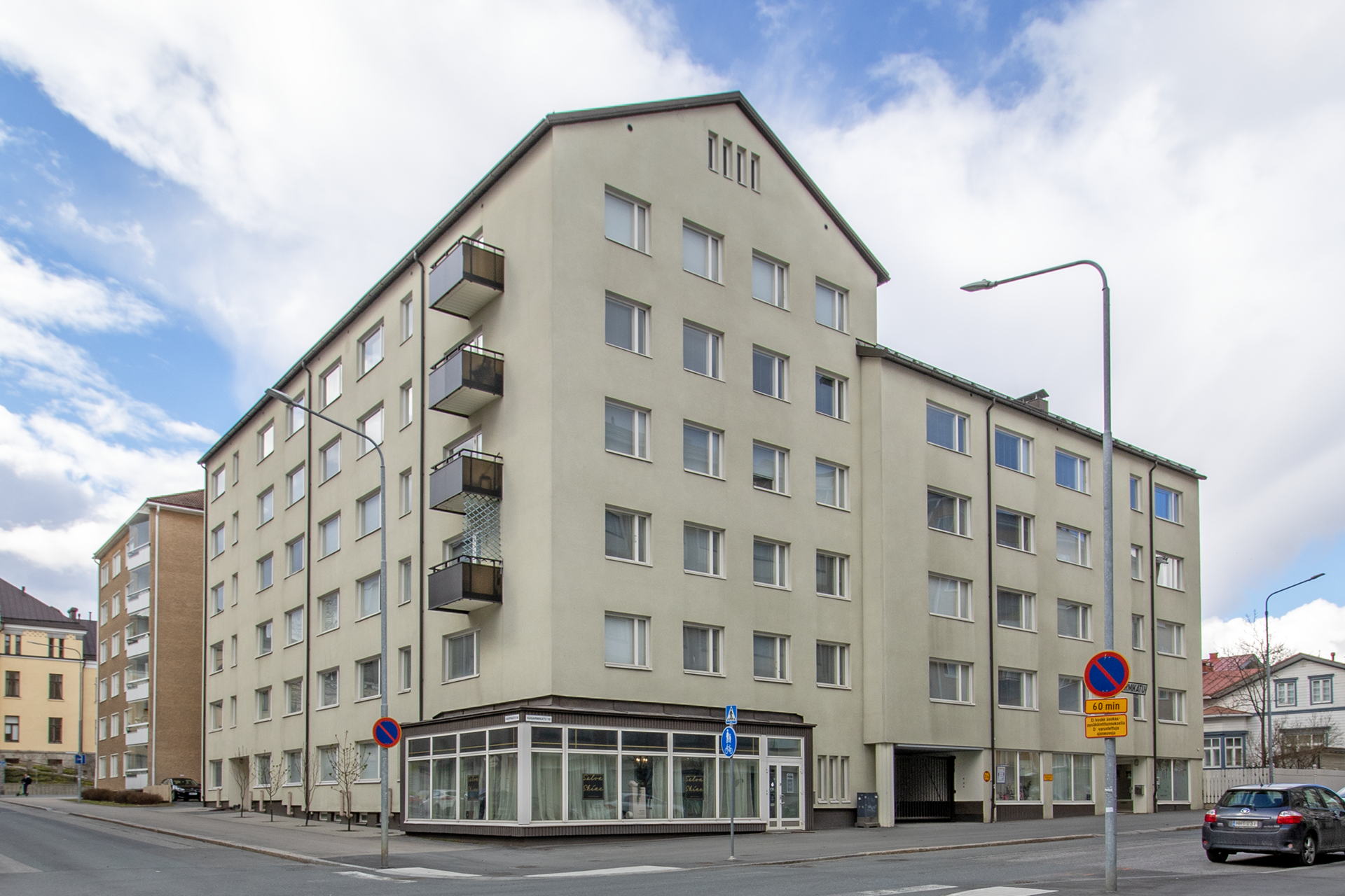 Kasarmikatu 10, Keskusta, Kuopio