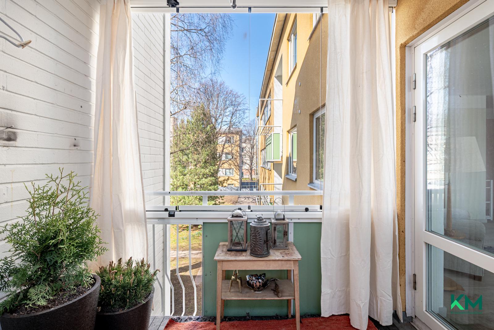 Klaavuntie 14, Puotila, Helsinki