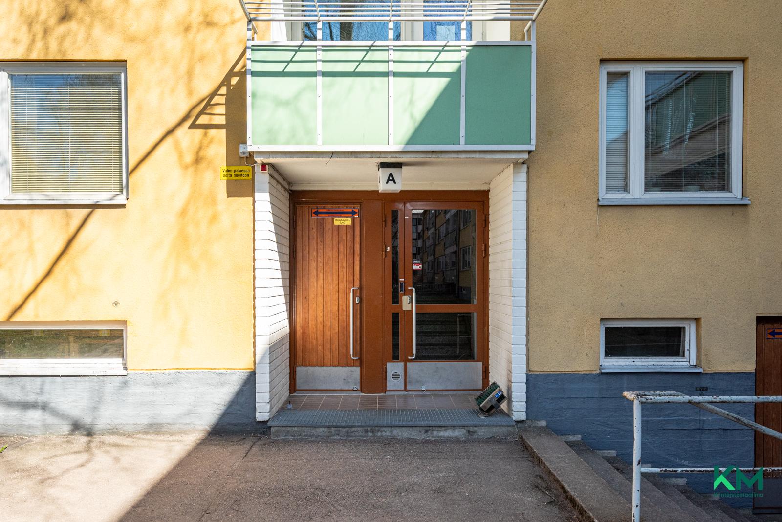 Klaavuntie 14, Puotila, Helsinki