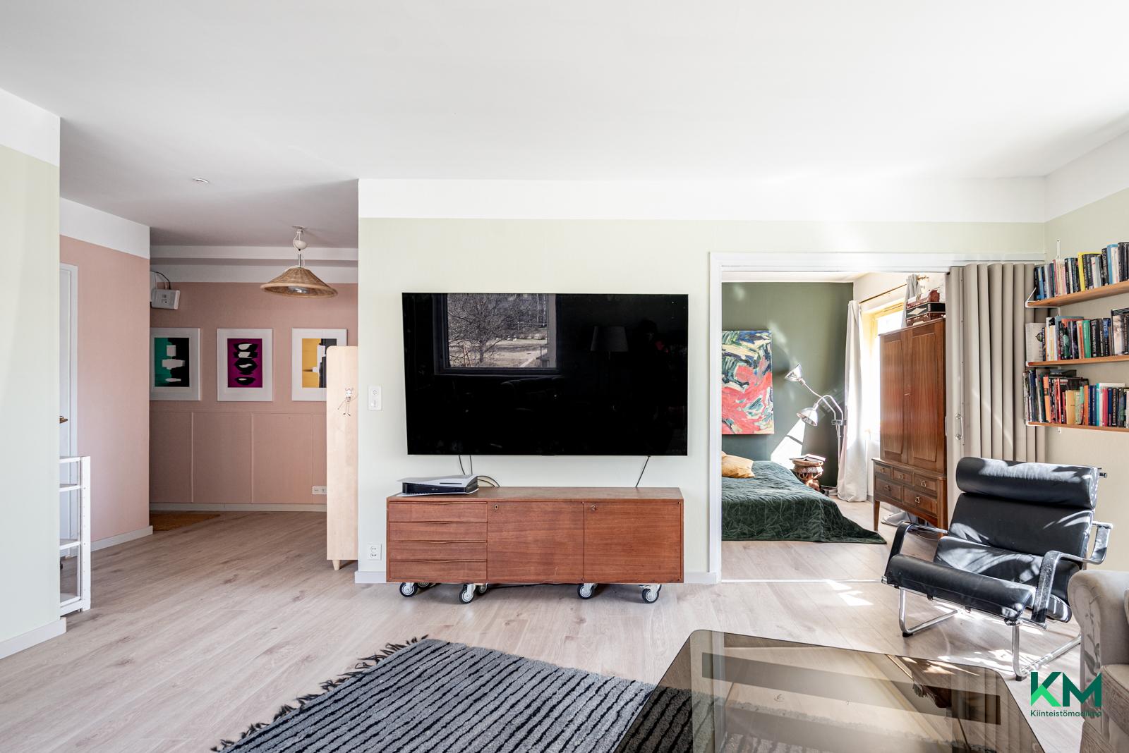 Klaavuntie 14, Puotila, Helsinki