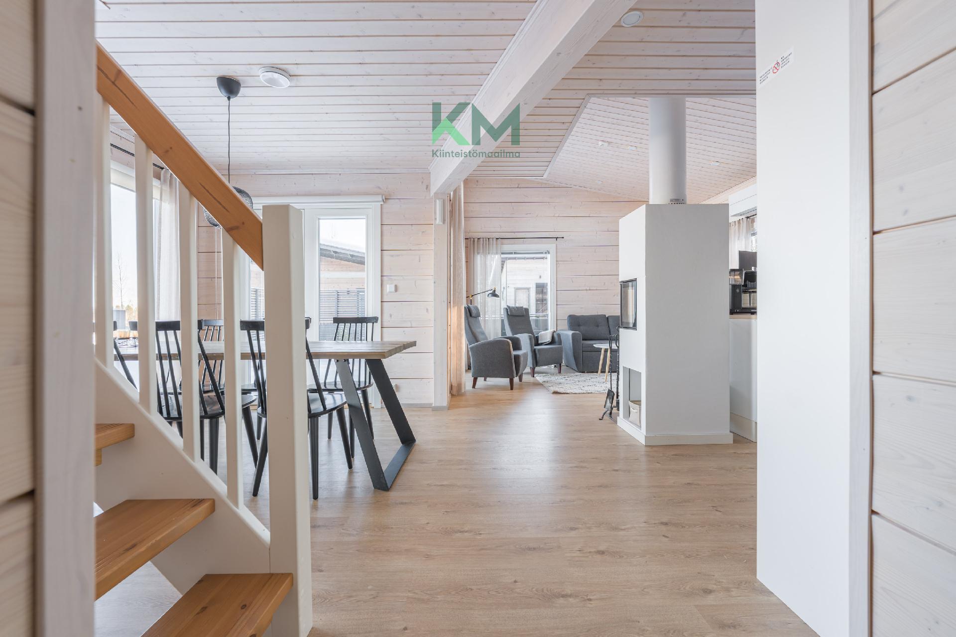 Kiljusenkalliontie 21, Tahkovuori, Kuopio