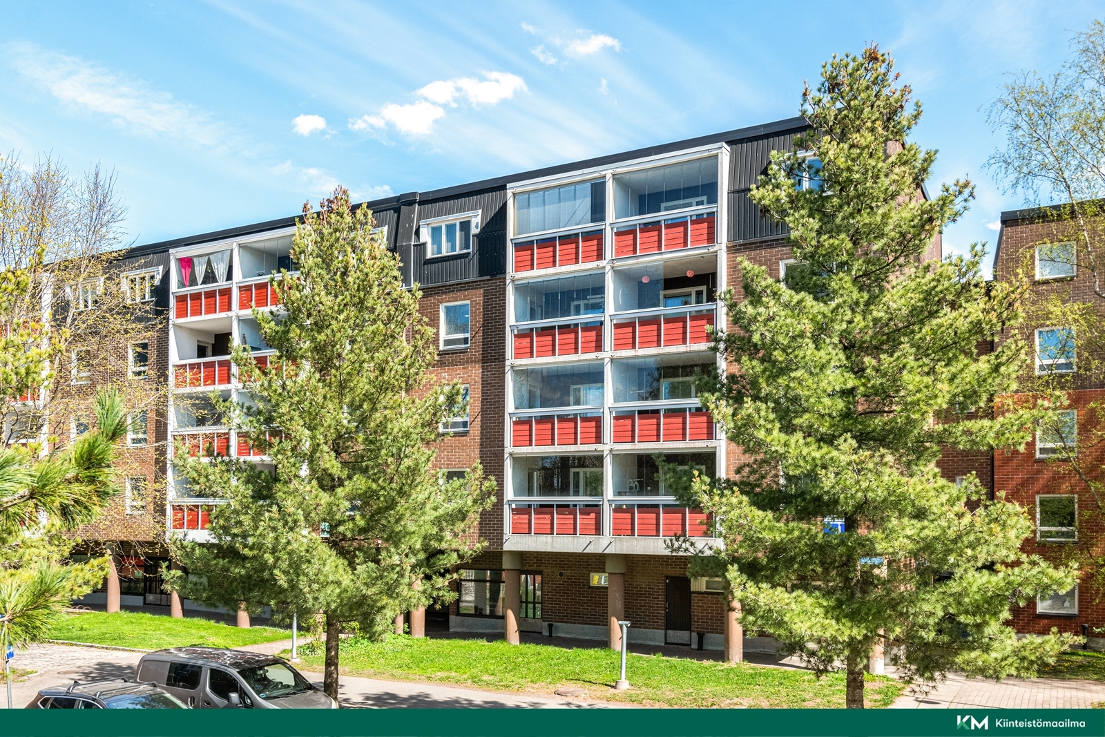 Luutnantinpolku 9, Malminkartano, Helsinki