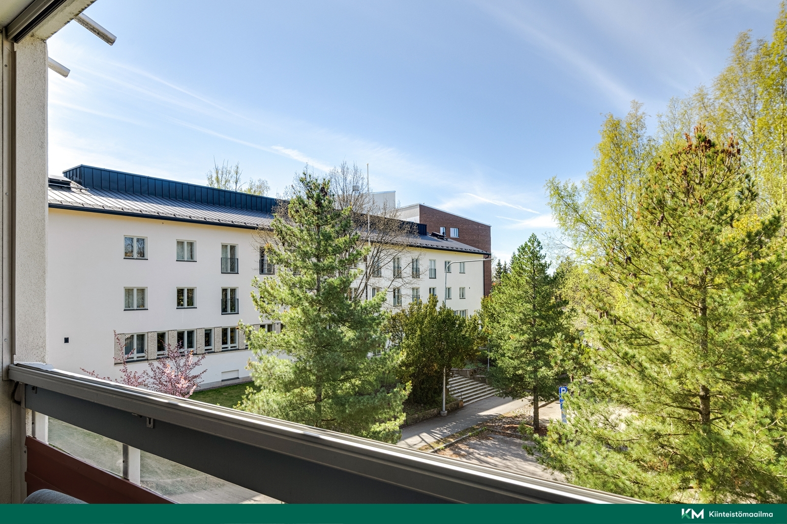 Luutnantinpolku 9, Malminkartano, Helsinki