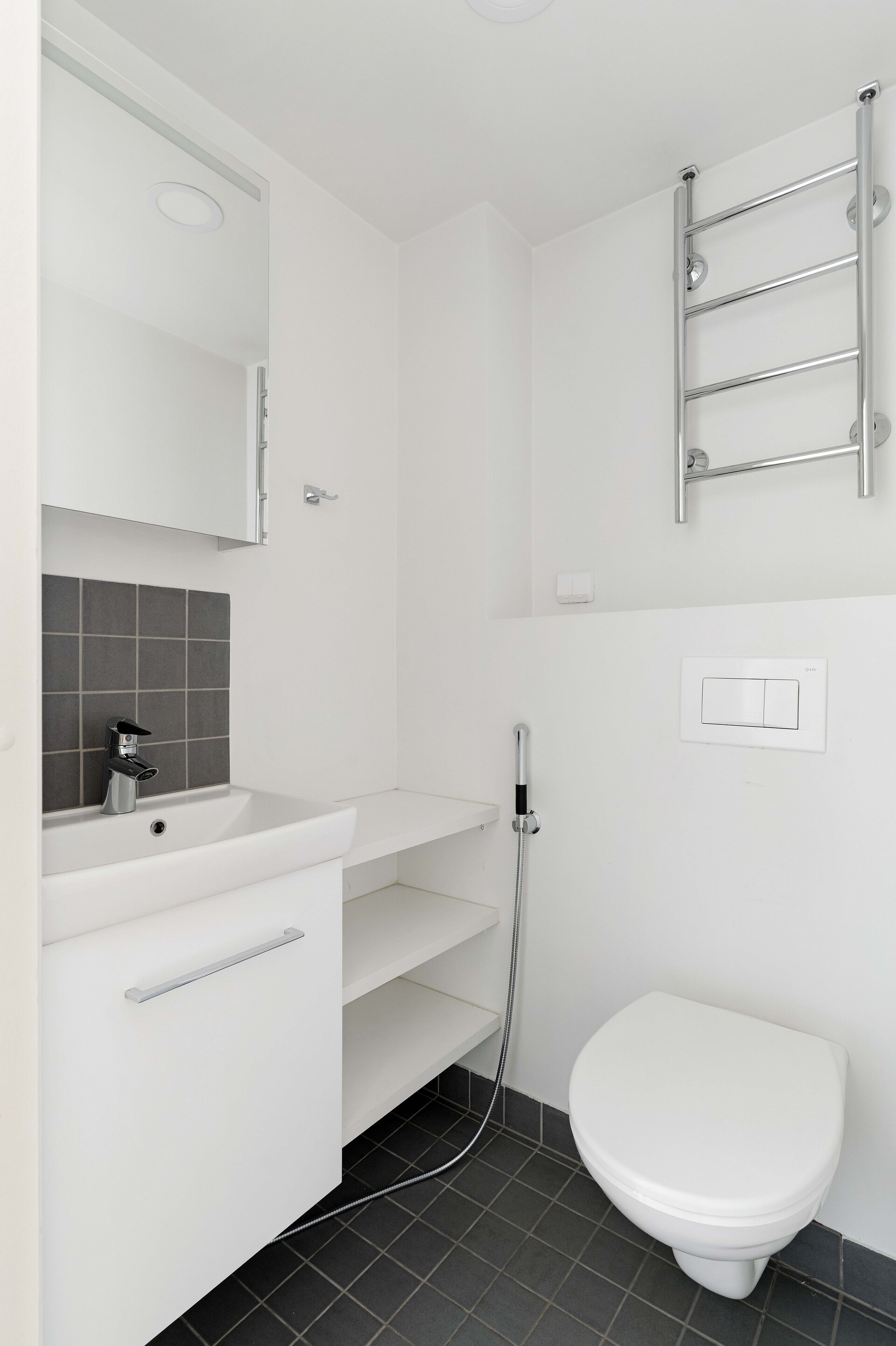 Erillinen wc